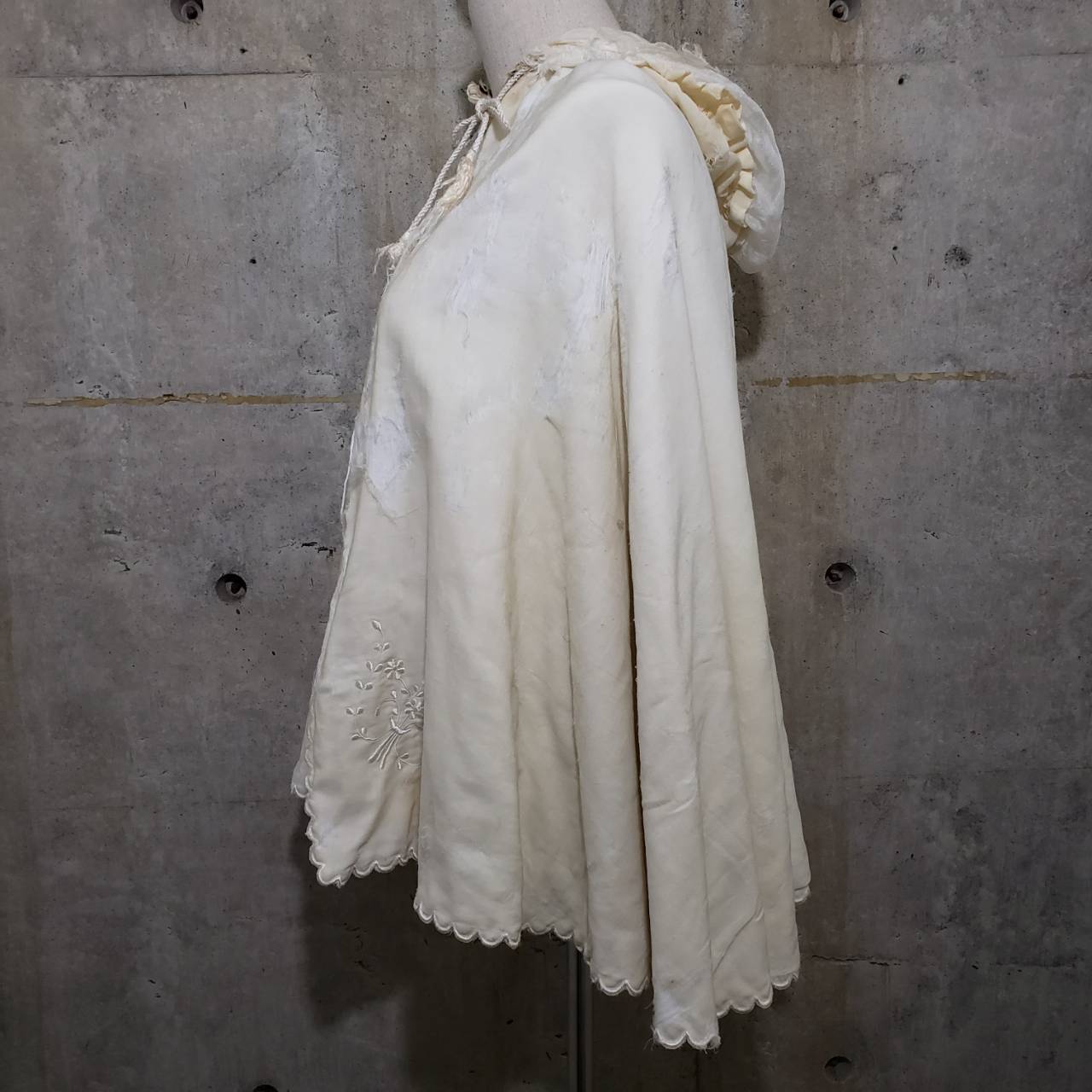 VINTAGE(ヴィンテージ) 50~'sフラワーステッチケープ 表記なし(FREE) アイボリー