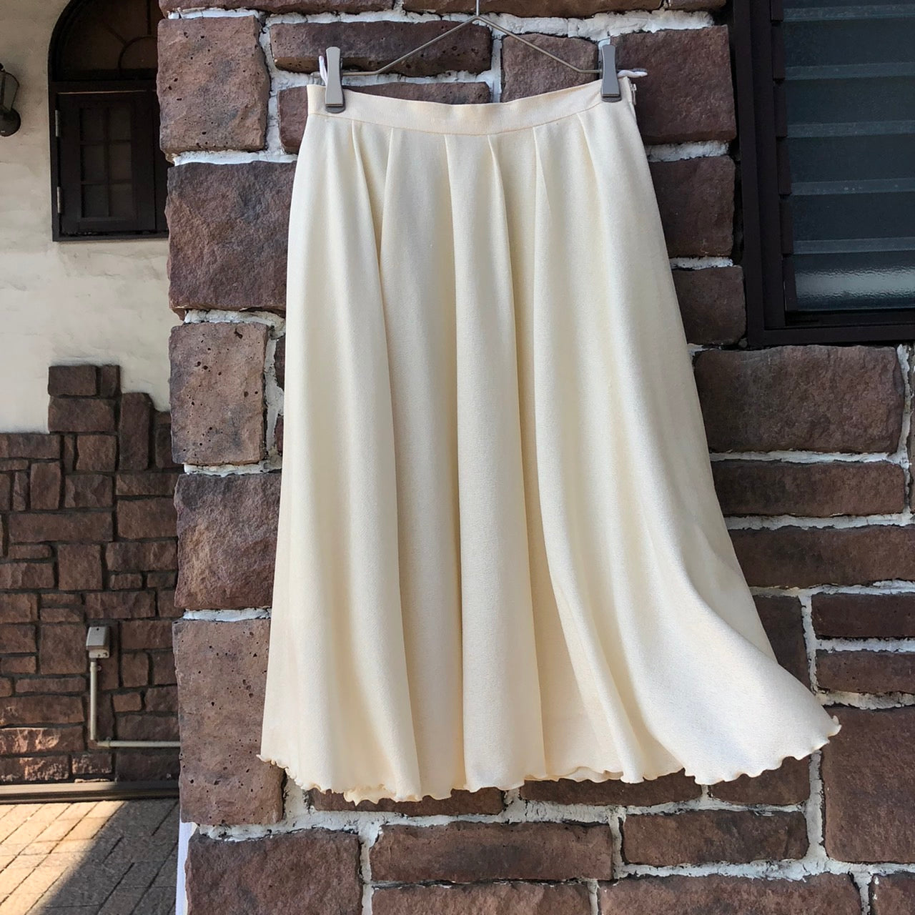 Euro Vintage(ヨーロッパヴィンテージ) Fuwari_裾フリル膝丈スカート 42(Lサイズ程度) ホワイト