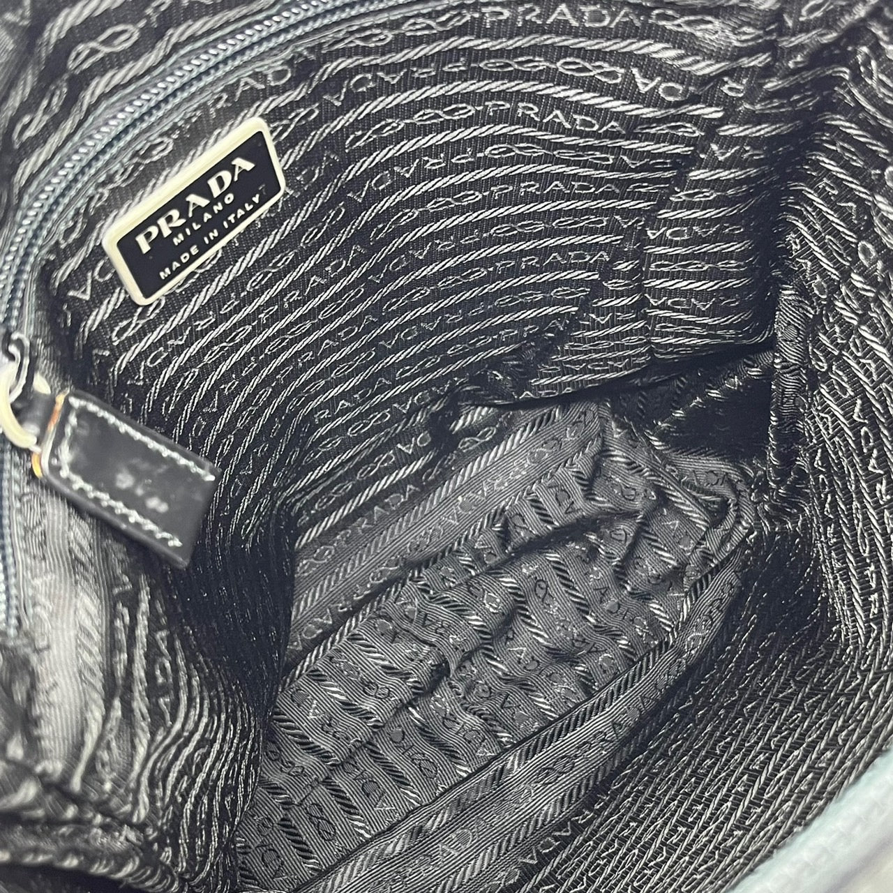 PRADA(プラダ) 98's box type nylon shoulder bag/ボックスタイプナイロンショルダーバッグ/90年代/ヴィンテージ/斜め掛け B7370F ブラック