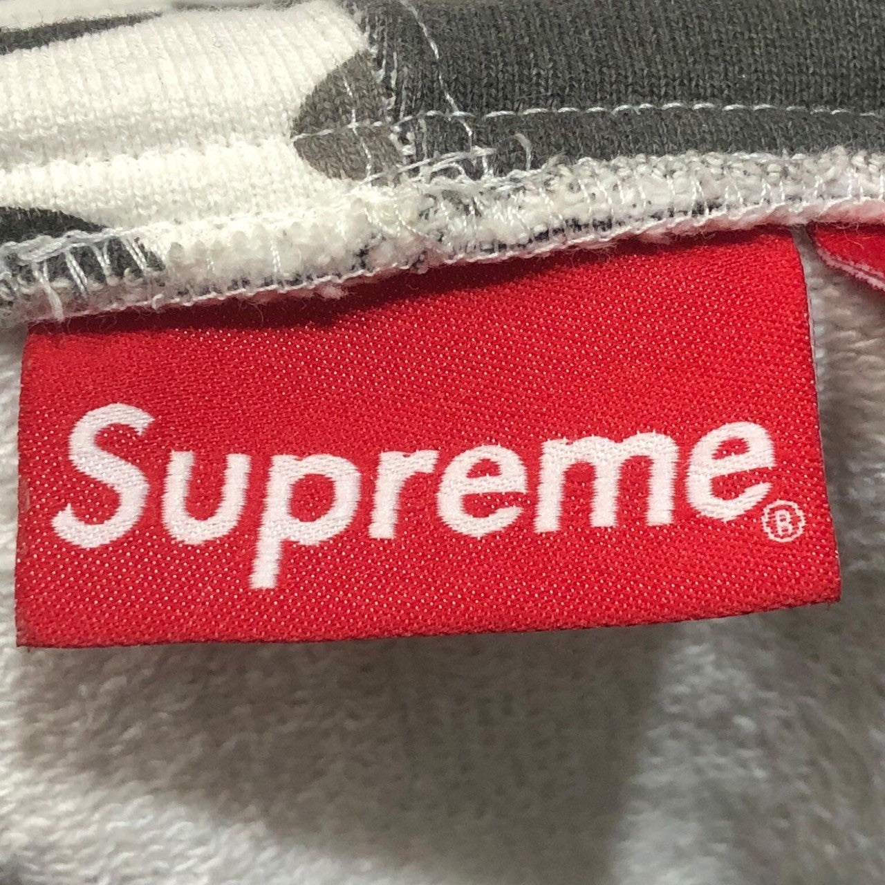 SUPREME(シュプリーム) 13AW Flags Pullover 国旗 フラッグ カモフラ パーカー フーディー スウェット シャツ SIZE S ホワイト×グレー 有限会社ワングラム 13FW