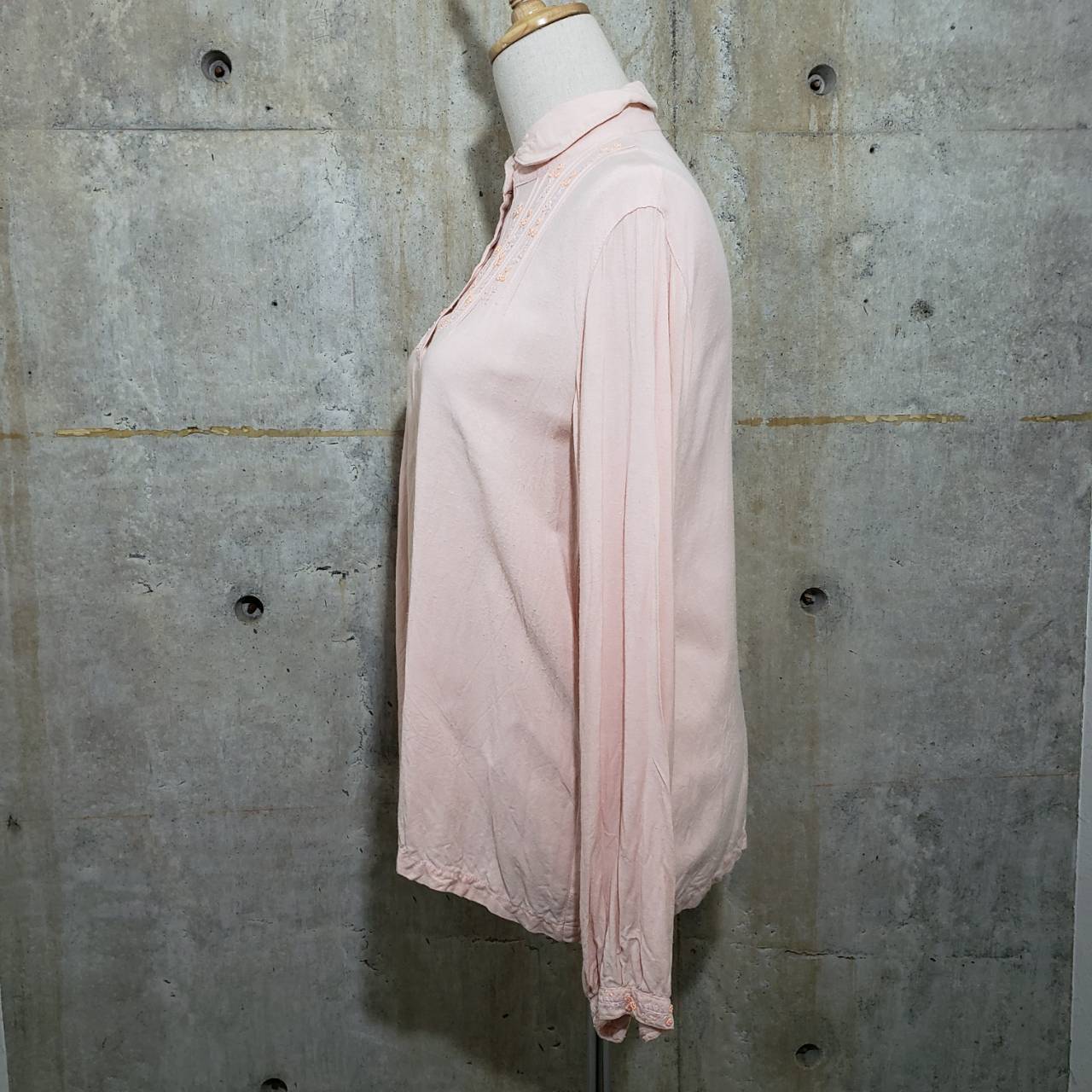 Euro Vintage(ヨーロッパヴィンテージ) Memory_ビジューシャツ 表記なし(Mサイズ程度) ピンク