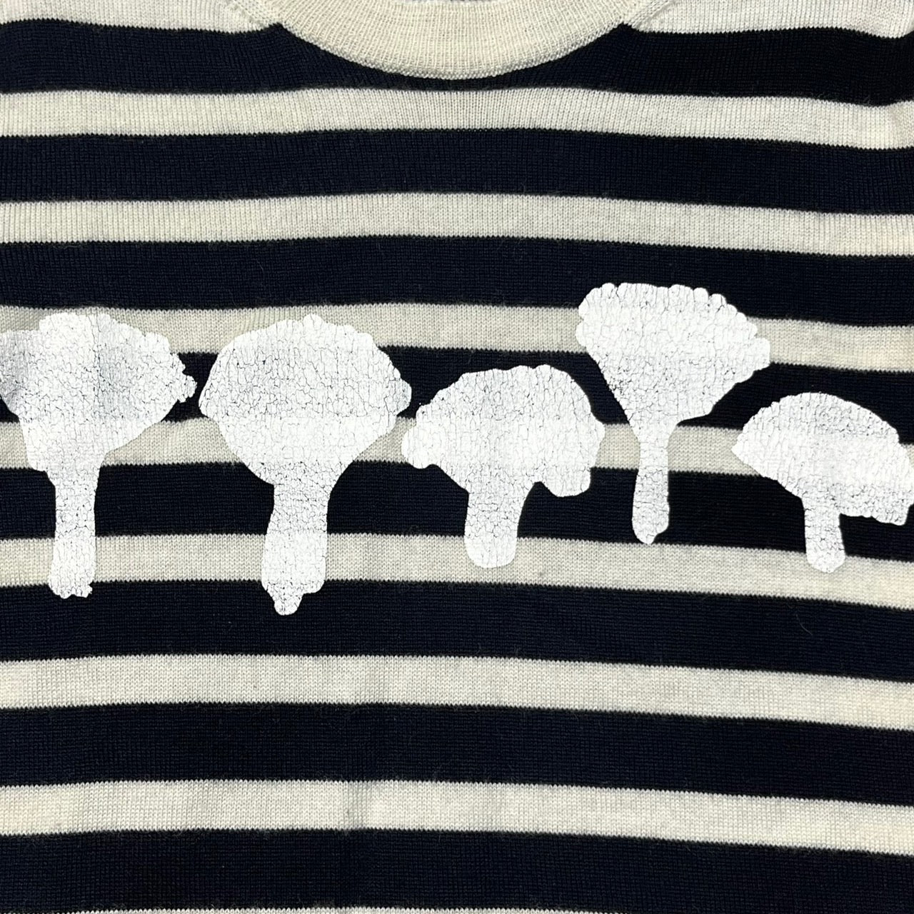 COMME des GARCONS(コムデギャルソン) ペンキ加工ボーダーニットプルオーバー 表記切れ アイボリー×ネイビー ブランドタグ・品質表示タグ切り取り