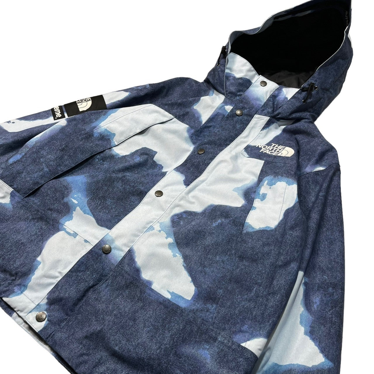 SUPREME×THE NORTH FACE(シュプリーム×ザノースフェイス) 21AW Bleached Denim Print Mountain Jacket ブリーチド デニム マウンテン ジャケット マウンテンパーカー NP52100I S スカイブルー