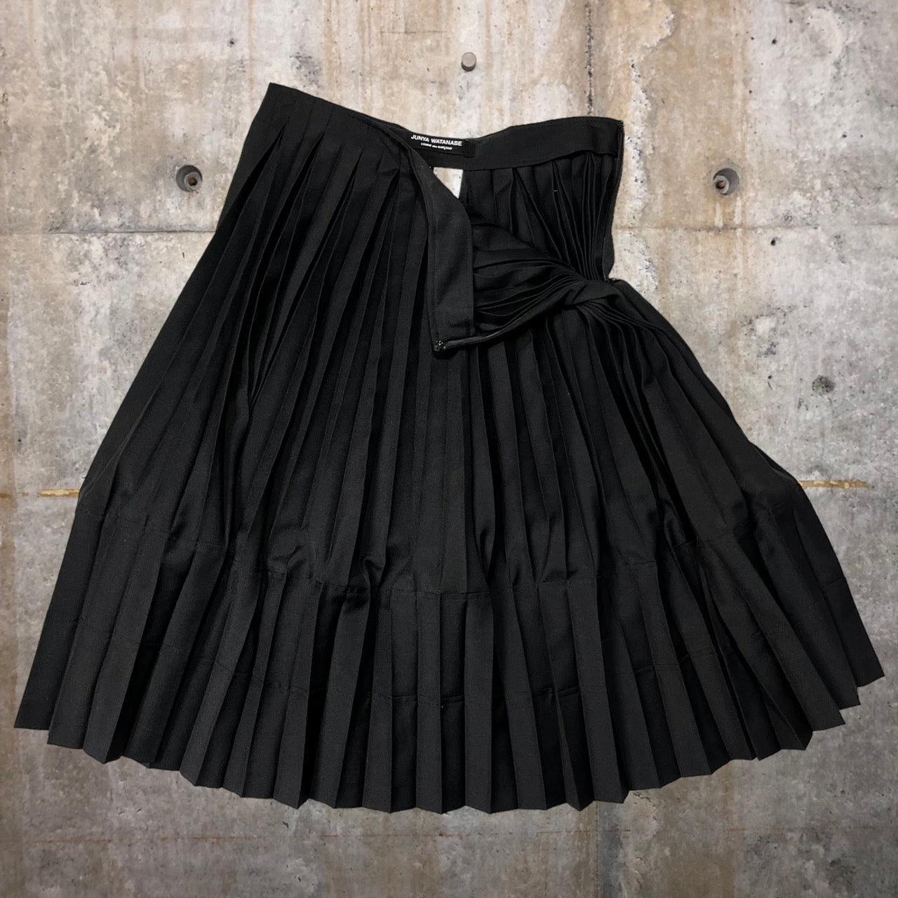 COMME des GARCONS JUNYA WATANABE(コムデギャルソンジュンヤワタナベ) 18SSポリ/ウールプリーツスカート JA-S023 SIZE S ブラック AD2017
