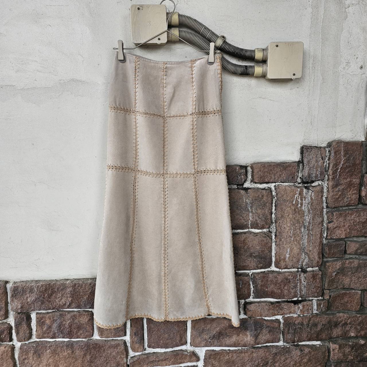 VINTAGE(ヴィンテージ) 刺繍レザーフレアスカート FREE ベージュ