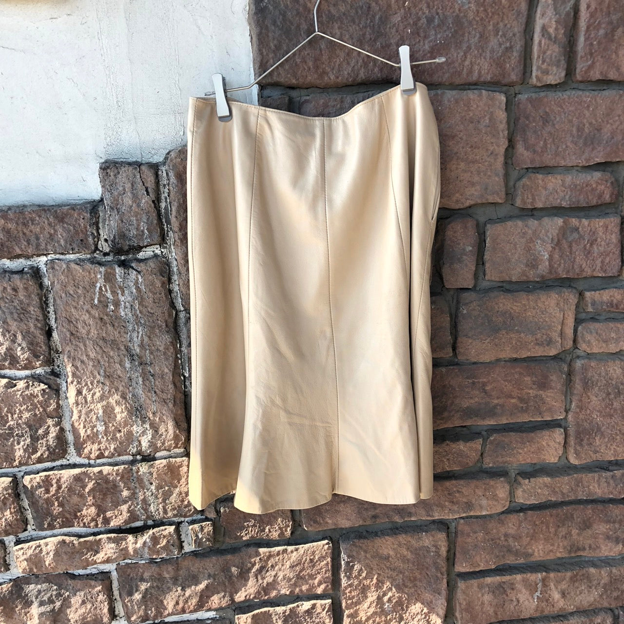 Euro Vintage(ヨーロッパヴィンテージ) Milk_レザー膝丈スカート 15(Lサイズ程度) ベージュ