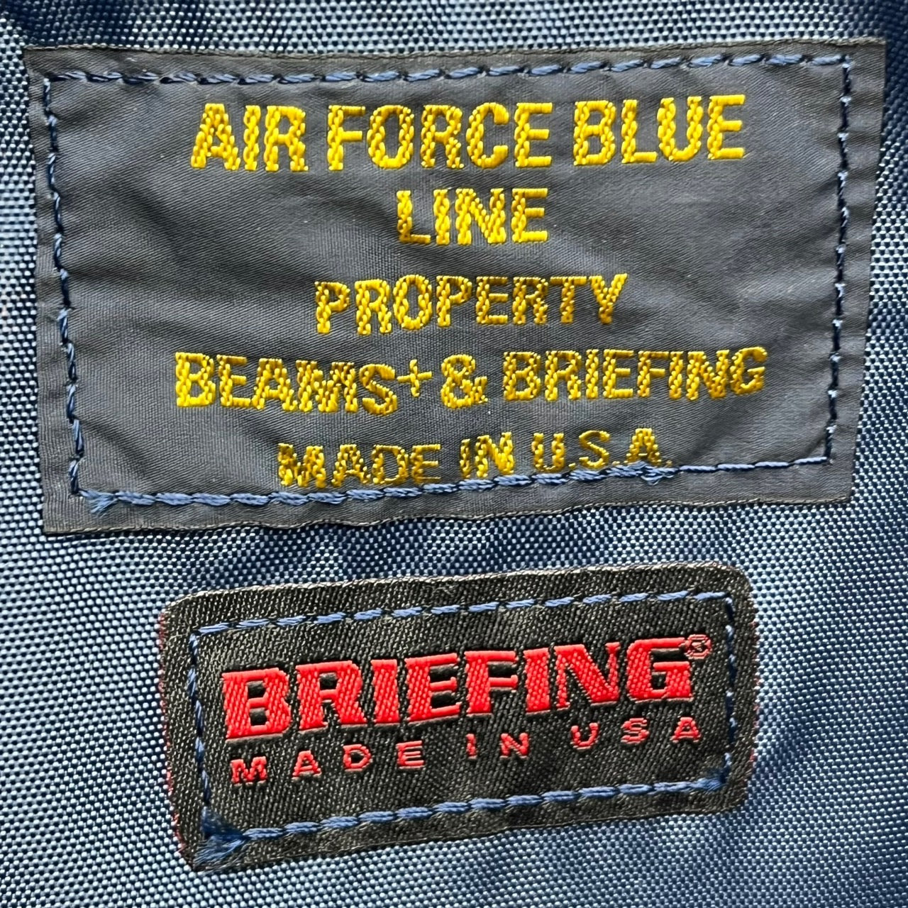 BRIEFING(ブリーフィング) AIR FORCE BLUE LINE MESSENGER BAG/メッセンジャーバッグ/ショルダーバッグ ネイビー BEAMS+別注/USA製