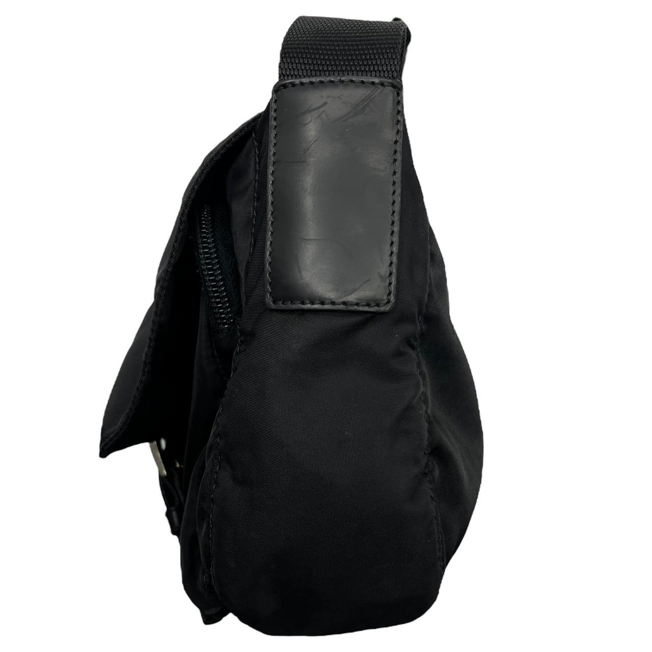PRADA(プラダ) old nylon shoulder pouch/オールドナイロンショルダーポーチ/三角プレート/バッグ ブラック 全体使用感有