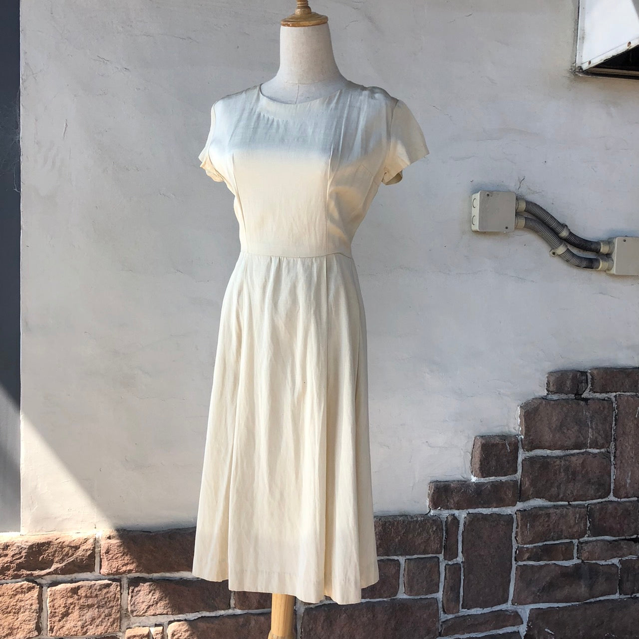 Euro Vintage(ヨーロッパヴィンテージ) Canvas_無垢なワンピース 表記なし(Mサイズ程度) ベージュ