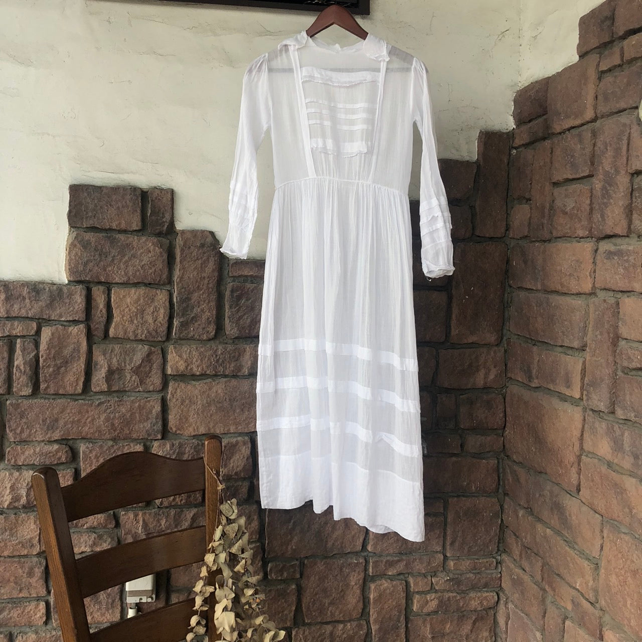 Euro Vintage(ヨーロッパヴィンテージ) Shiro_予感を纏うロングワンピース 表記なし(Mサイズ程度) ホワイト