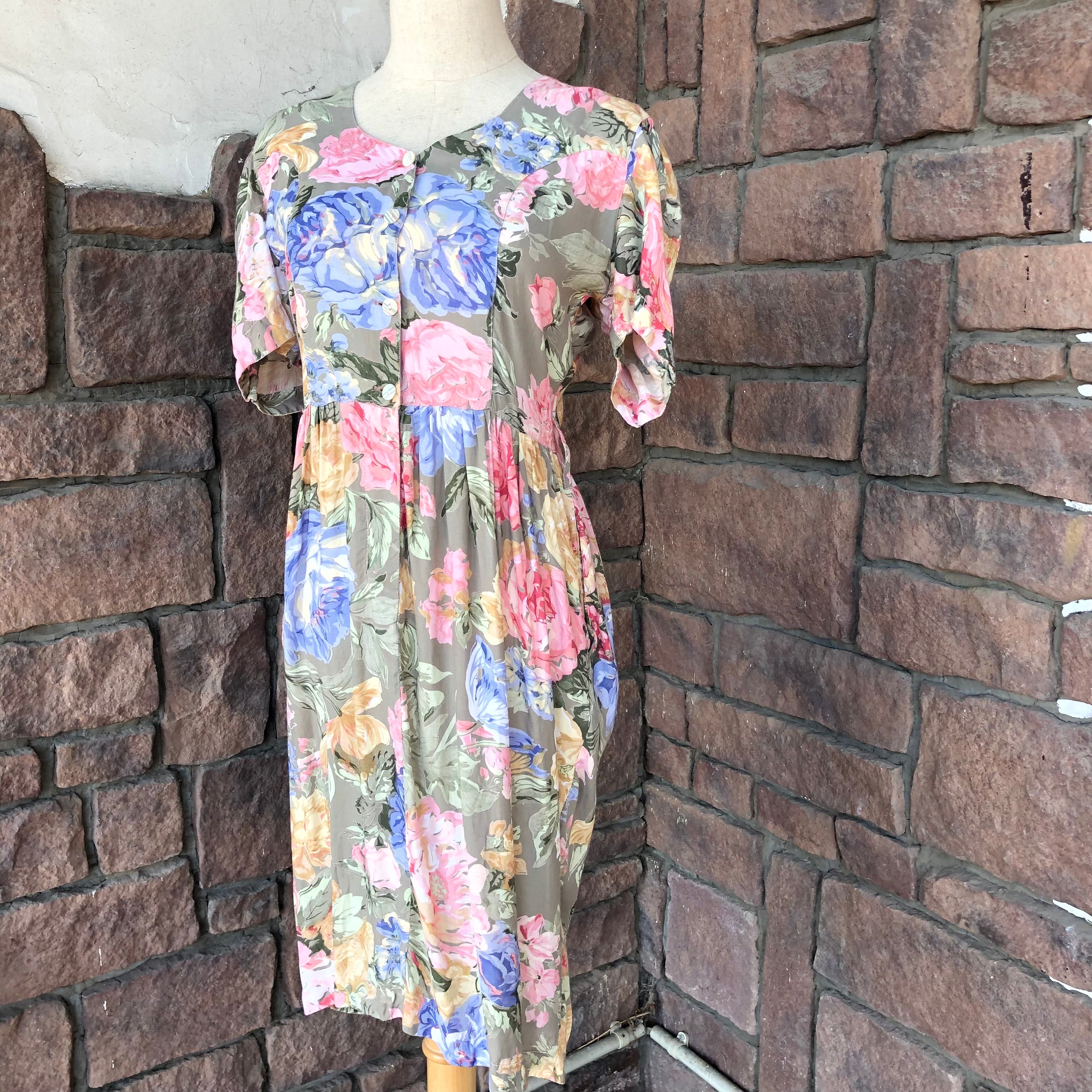 Euro Vintage(ヨーロッパヴィンテージ) Watercolor_浮かぶ花の半袖ワンピース S グリーン