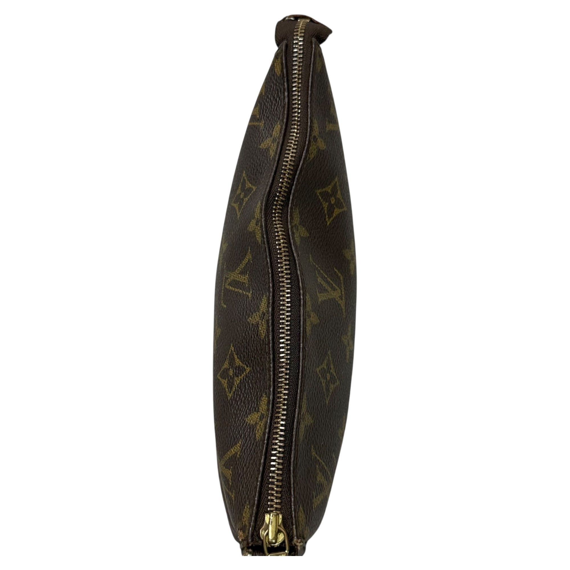 LOUIS VUITTON(ルイヴィトン) Pochette Accessoire Monogram ポシェット アクセソワール モノグラム M82766 ブラウン AR1011 コスメ ポーチ