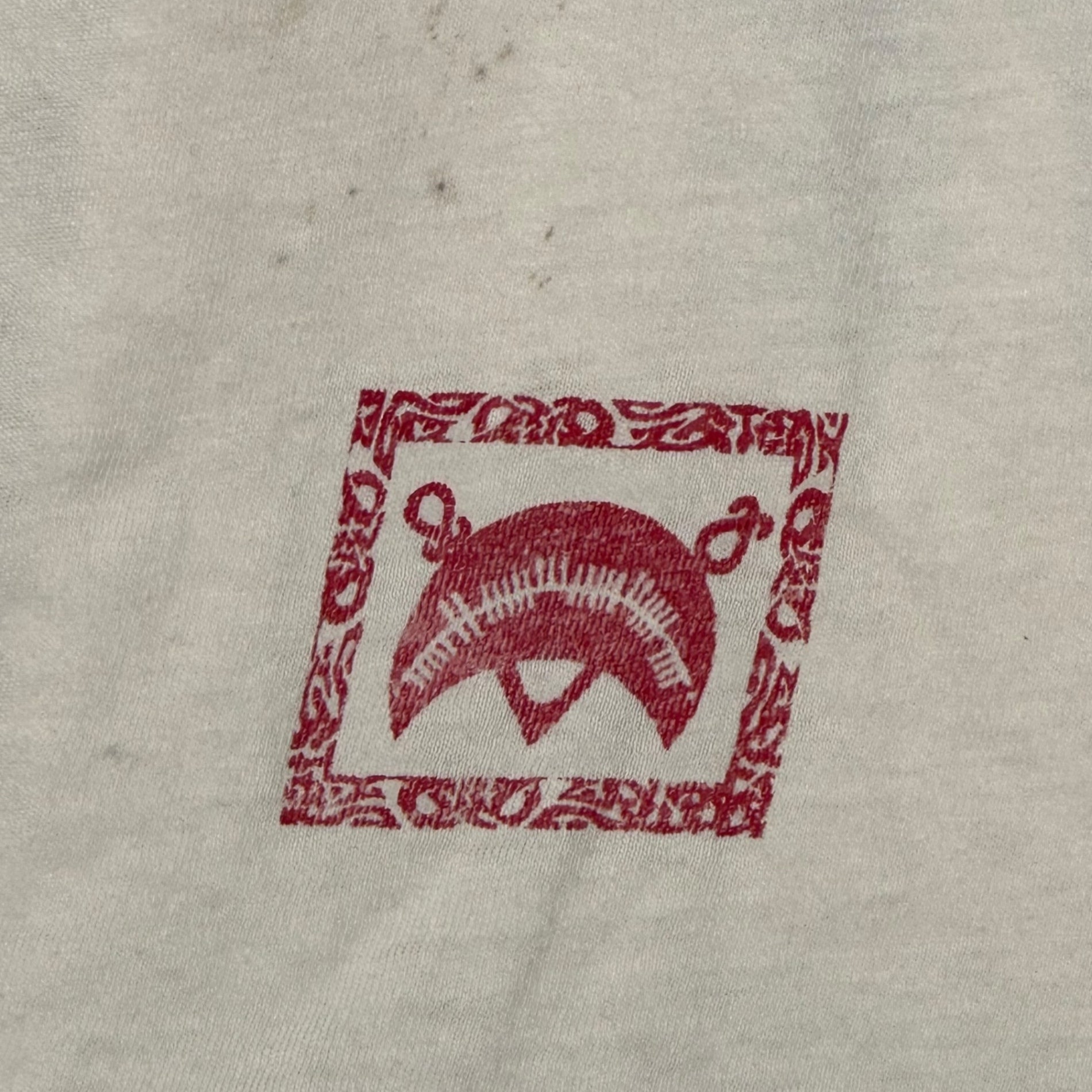 UNDERCOVERISM(アンダーカバイズム) 03SS Scab Distressed Finish Center GIZ Pattern Crew Neck T-Shirt ダメージ加工 センター GIZ 柄 クルーネック Tシャツ M アイボリー×レッド