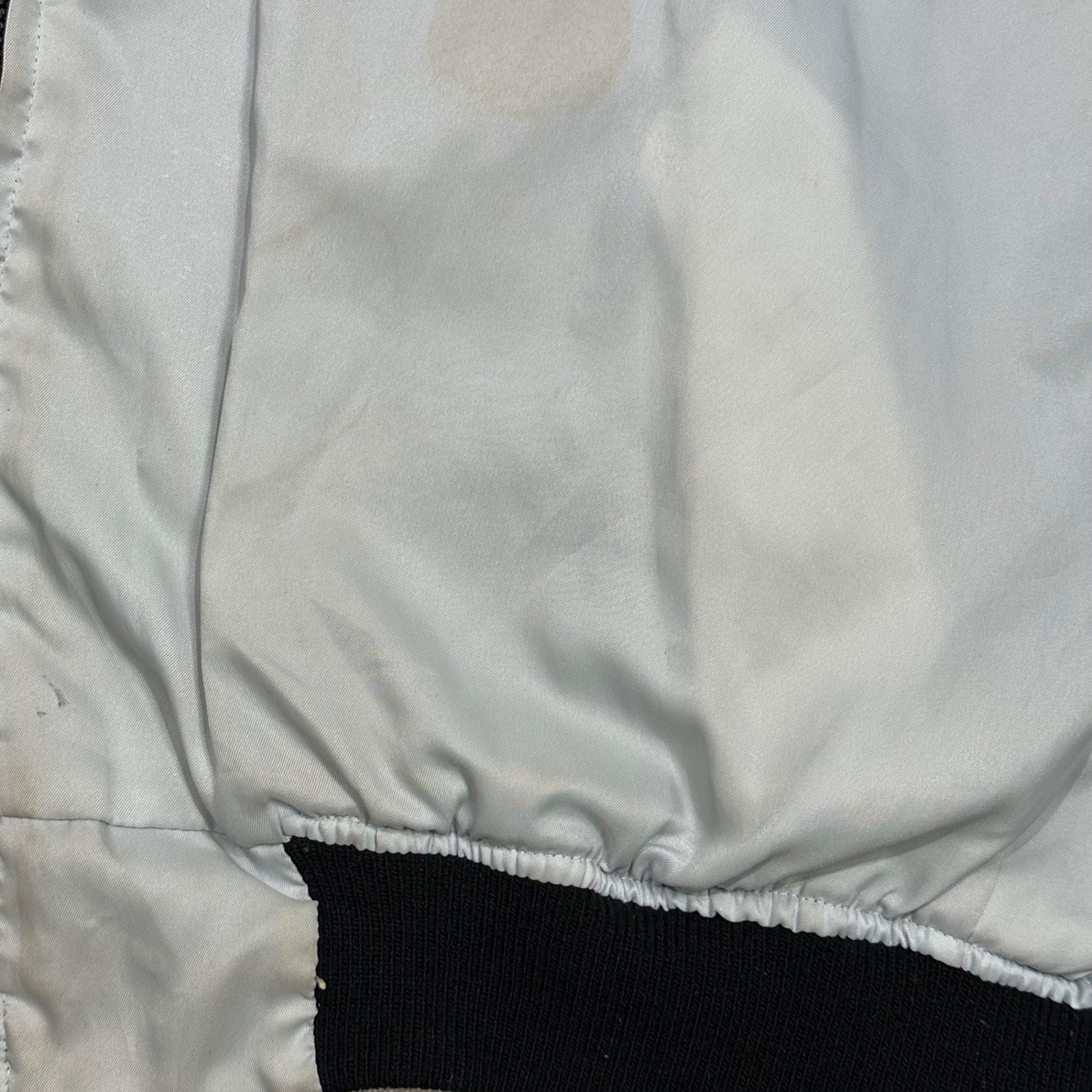 VINTAGE(ヴィンテージ) 1980's~1990’s ”U.S.S. MIDWAY CV-41” Souvenir Jacket 別珍 スーベニア ジャケット L ブラック×ライトグレー 80年代～90年代 ヴィンテージ YKKジップ 横須賀