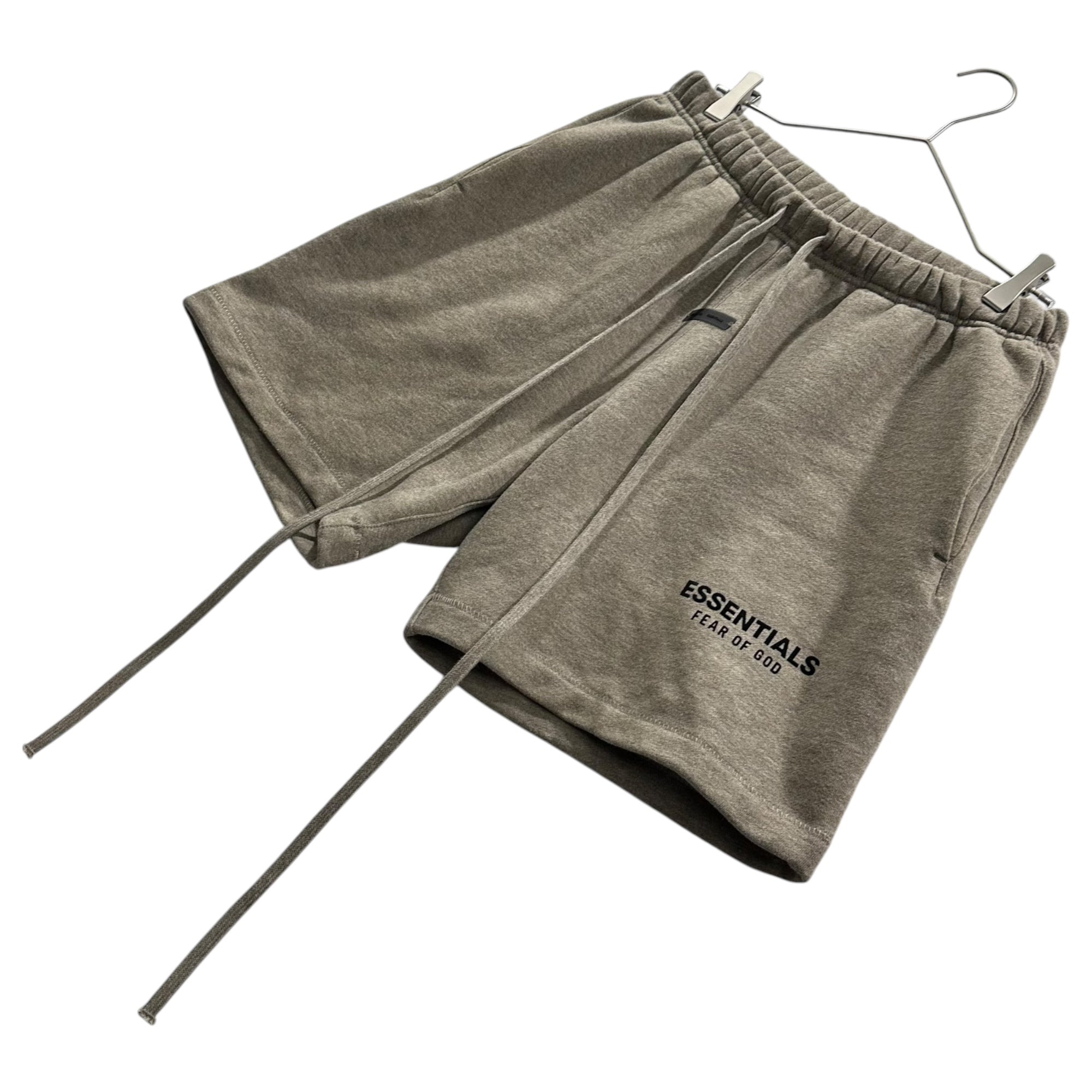 Fear of God ESSENTIALS(フィアオブゴッドエッセンシャルズ) Sweat Shorts スウェット ショーツ RC-22003 S オートミール ハーフ ショート パンツ ドローコード