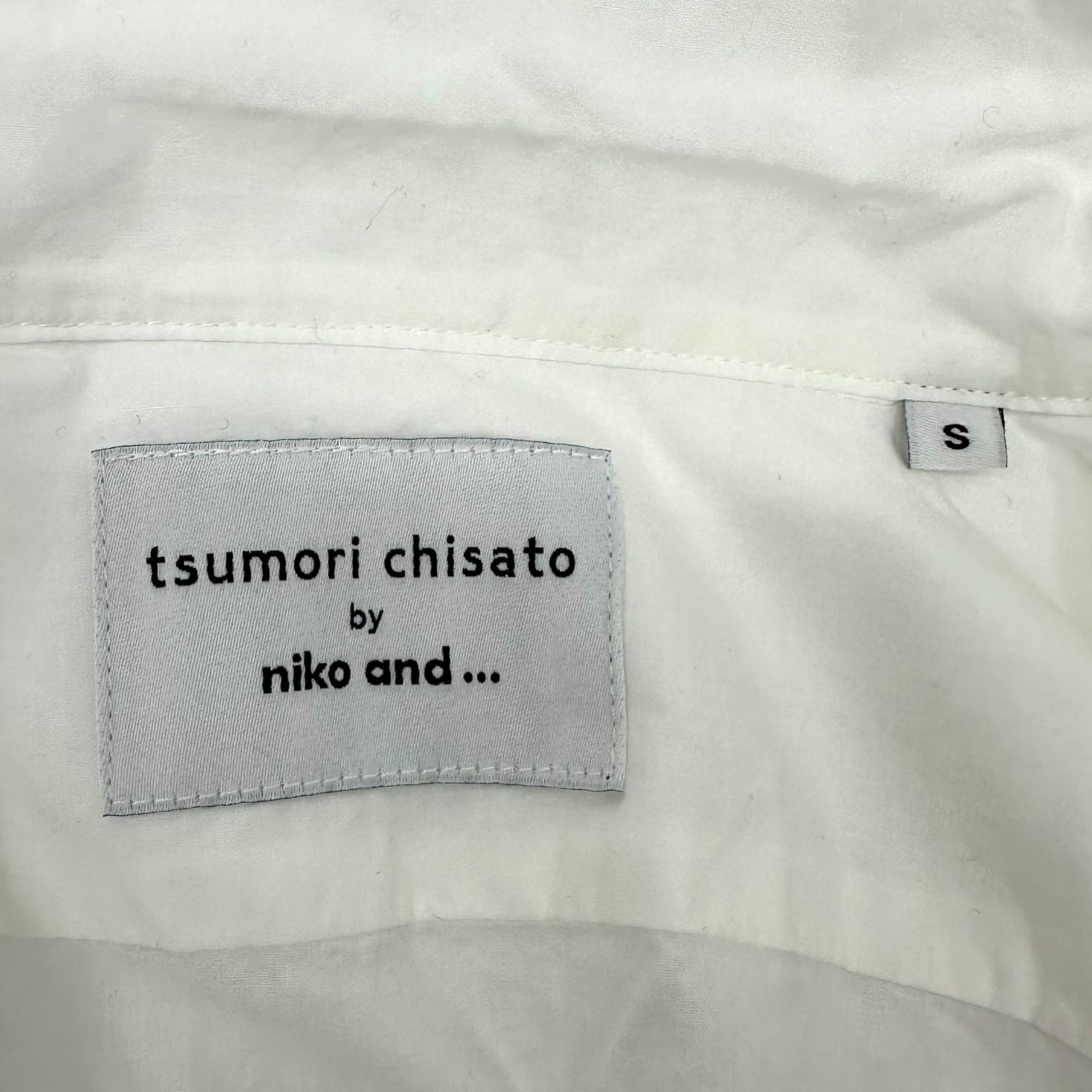 TSUMORI CHISATO × niko and(ツモリチサト × ニコアンド) Palm tree embroidered short-sleeved shirt ヤシの木刺繍 半袖 シャツ S ホワイト
