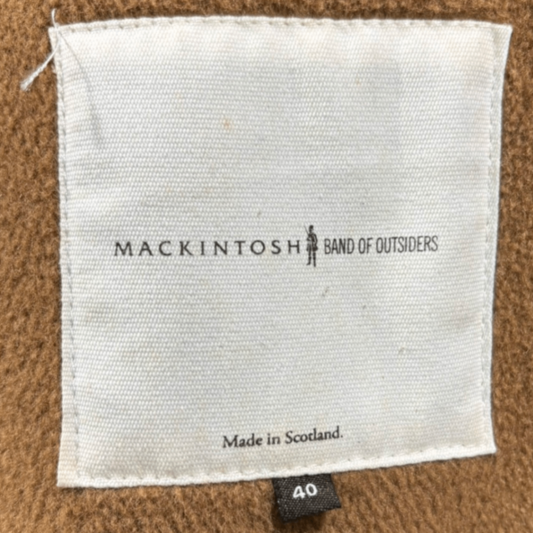 MACKINTOSH×BAND OF OUTSIDERS(マッキントッシュ×バンドオブアウトサイダーズ) Laurel Eve Sam Text Print Rubber-Coated Coat ロレル イブサム テキスト プリント ゴム引き コート 40 ブラック