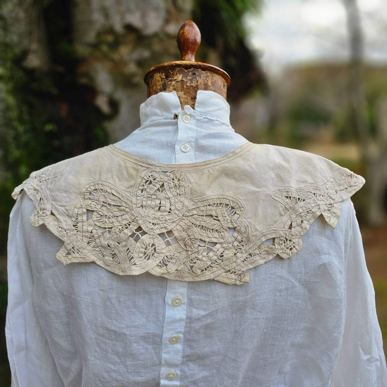 Euro vintage(ヨーロッパヴィンテージ) cottonlinen batten lace collar　コットンリネンのバテンレースのつけ襟 未使用に近い/後染め加工 ベージュ