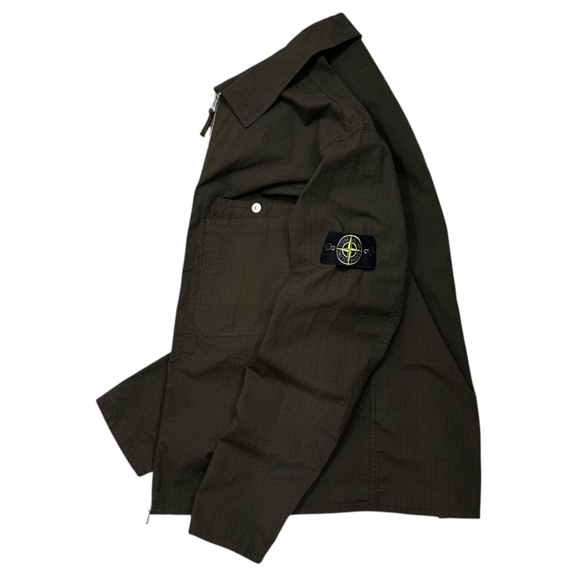STONE ISLAND(ストーンアイランド) 2025SS MIL-SPEC STRETCH RIPSTOP-TC ストレッチコットン オーバーシャツ  K1S151200012S0063 XL オリーブ