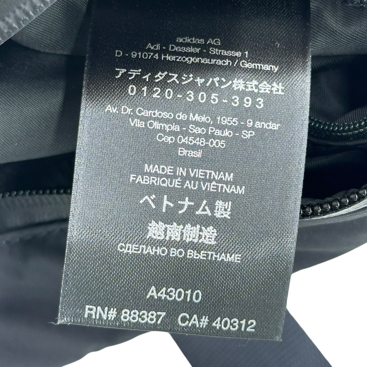 Y-3(ワイスリー) Logo Nylon Shoulder Bag ロゴ ナイロン ショルダー バッグ GK2015 ブラック