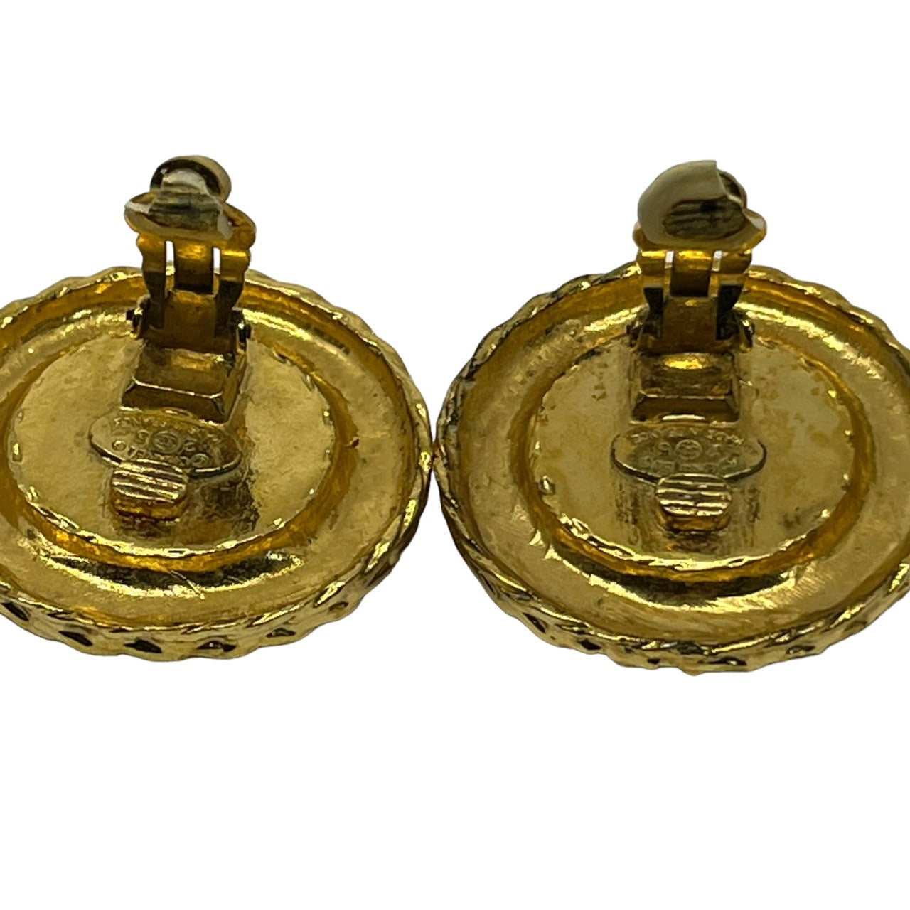 CHANEL(シャネル) 1990's vintage pearl gold earrings/ヴィンテージビッグパールゴールドイヤリング ゴールド 刻印2 5　ヴィクトワール・ドゥ・カステラーヌののデザイン