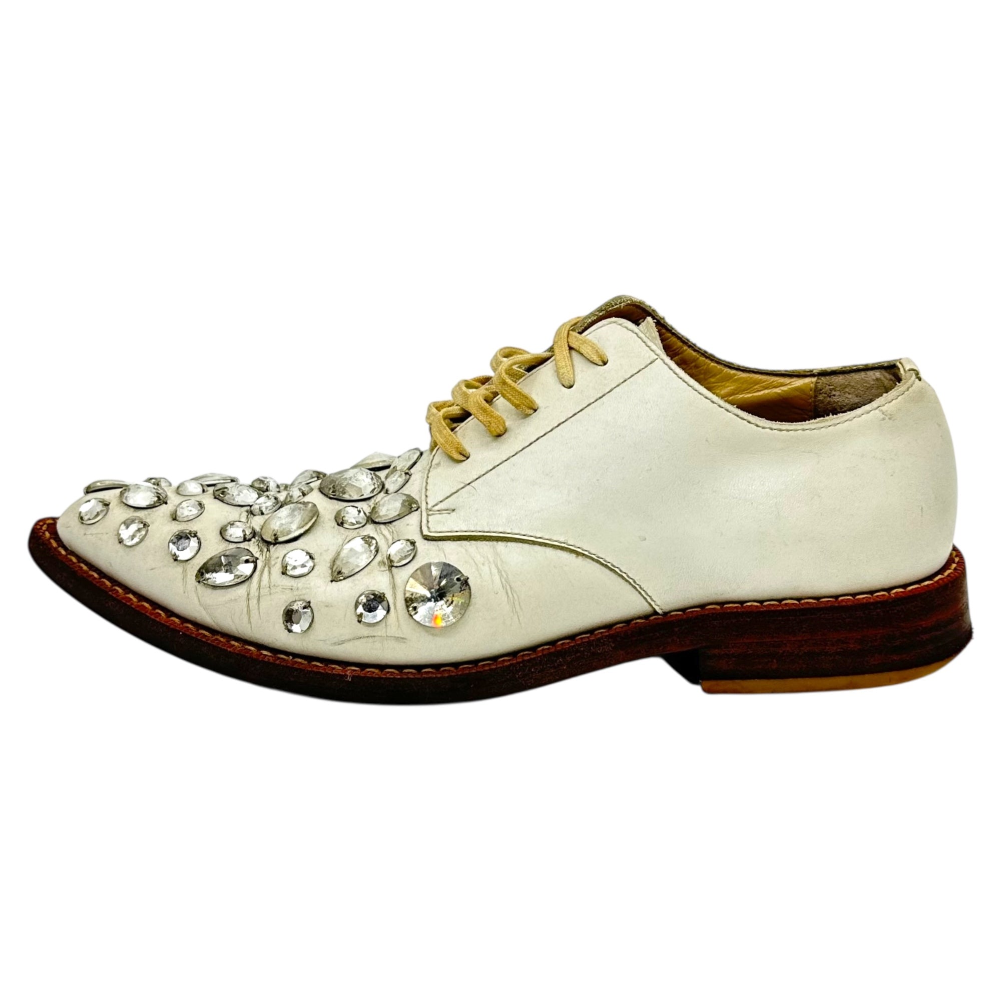 COMME des GARCONS(コムデギャルソン) Lace-up Leather Shoes with Bijoux Embellishment ビジュー装飾 レースアップ レザー シューズ 22.5cm アイボリー×クリア