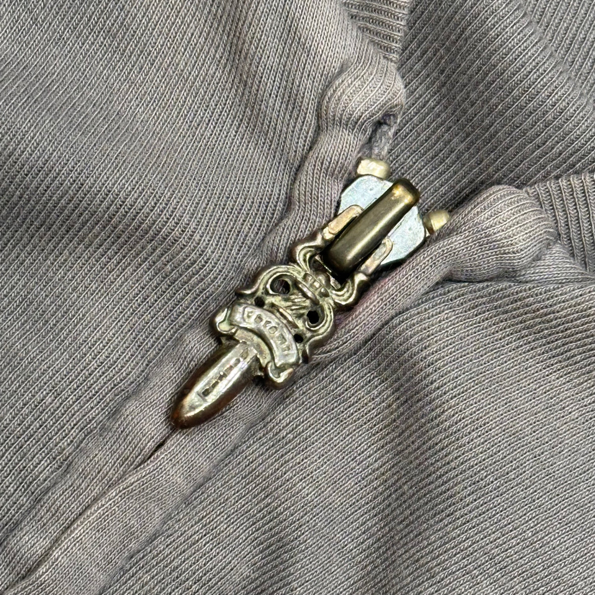 CHROME HEARTS(クロムハーツ) Old Cemetery Cross Print Dagger Zip-Up Cut-and-Sewn オールド セメタリー クロス プリント ダガージップ アップ カットソー S グレー×ホワイト