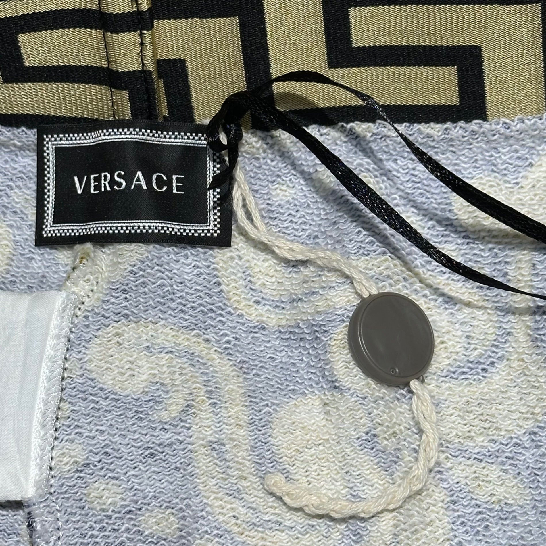 VERSACE(ヴェルサーチヴェルサーチェ) All-over print leggings pants 総柄 レギンス パンツ YD000191 A232755 164cm ネイビー×イエロー