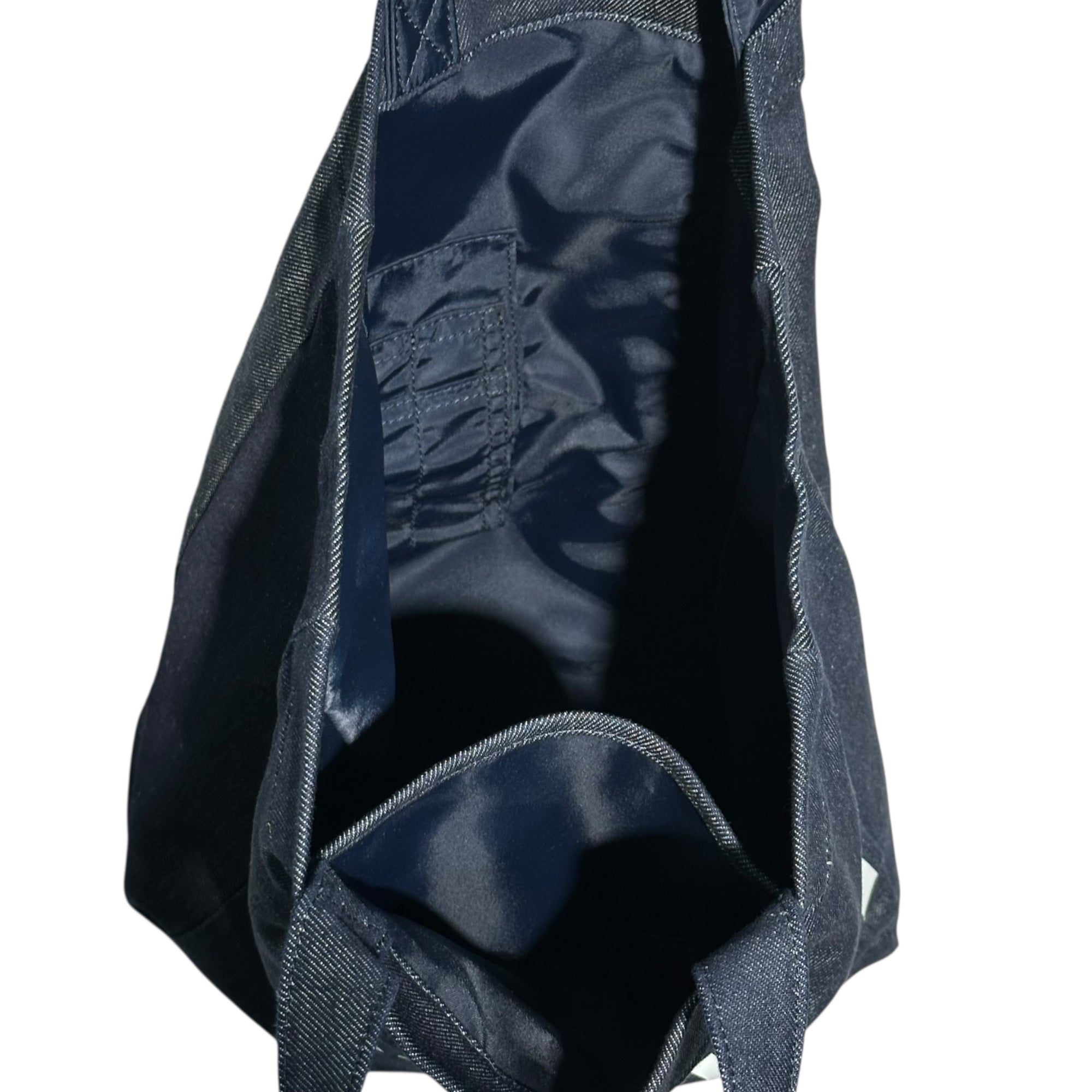 sacai × A.P.C.(サカイ × アーペーセー) Denim Logo Tote Bag デニム ロゴ トートバッグ インディゴ×ホワイト リバーシブル
