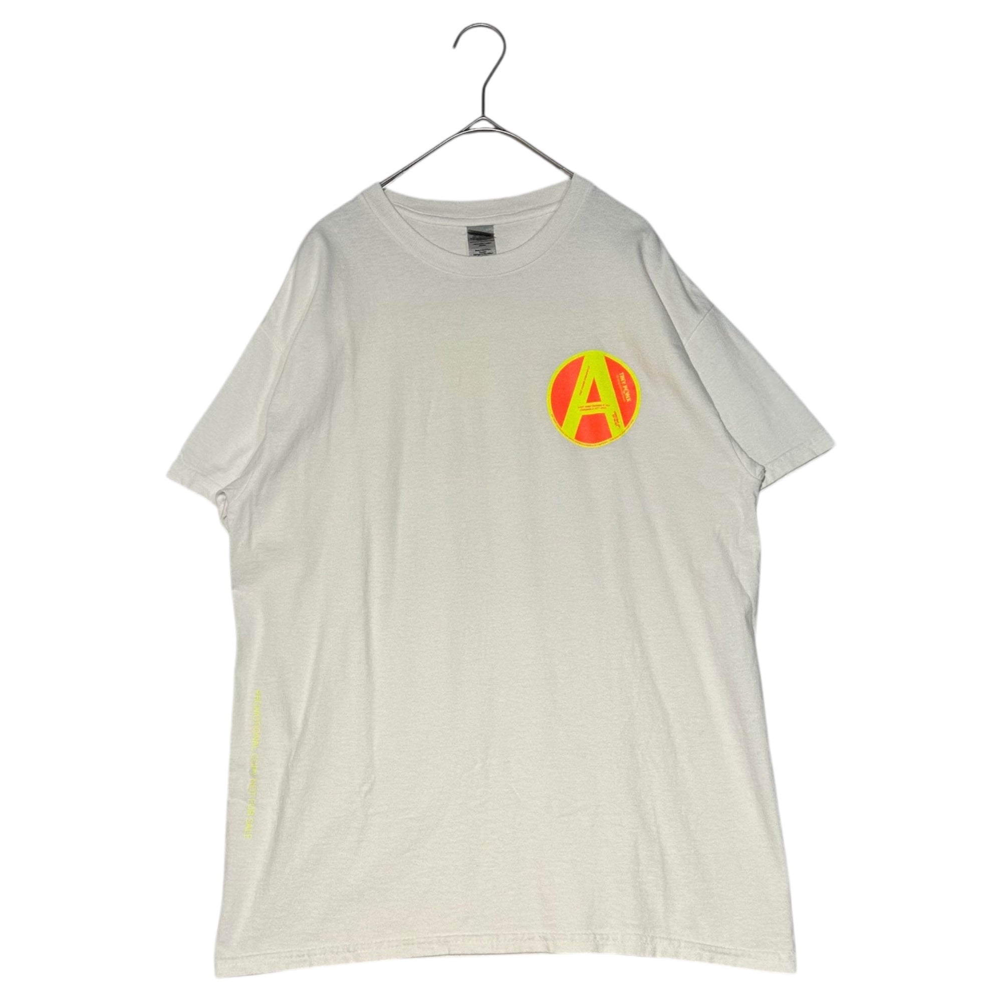 TINY PANX(タイニーパンクス) TINY PUNKS TOKYO CHRONICLE 1977-1990 T-SHIRT タイニーパンクス 書籍 Tシャツ M ホワイト×オレンジ×イエロー fragmentデザイン クラウドファンディング