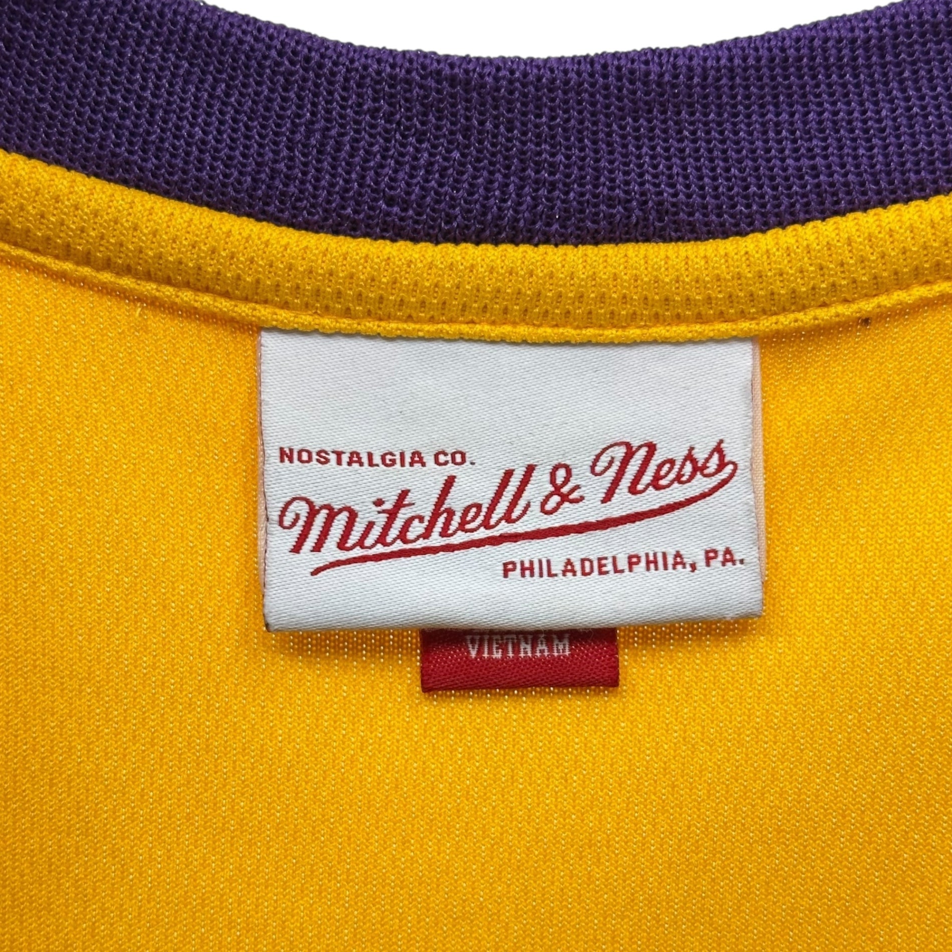 Mitchell & Ness(ミッチェル&ネス) LAKERS 24 Kobe Bryant 2008-09 Hardwood Classics Authentic Jersey コービーブライアン レイカーズ ゲーム シャツ AJY4CP19009-LAL XL イエロー×パープル ノースリーブ