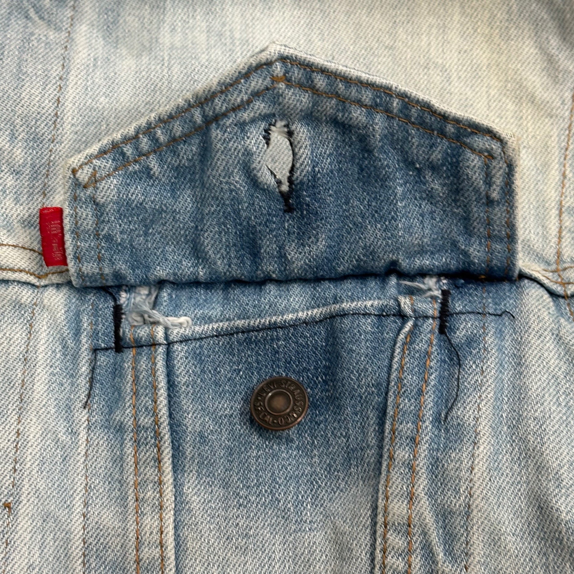 Levi's(リーバイス) 70's 70505 4th USA made Tracker Denim Jacket トラッカー デニム ジャケット (42～44程度) ライトインディゴ 70年代 ボタン裏524 small e ヴィンテージ ビッグサイズ