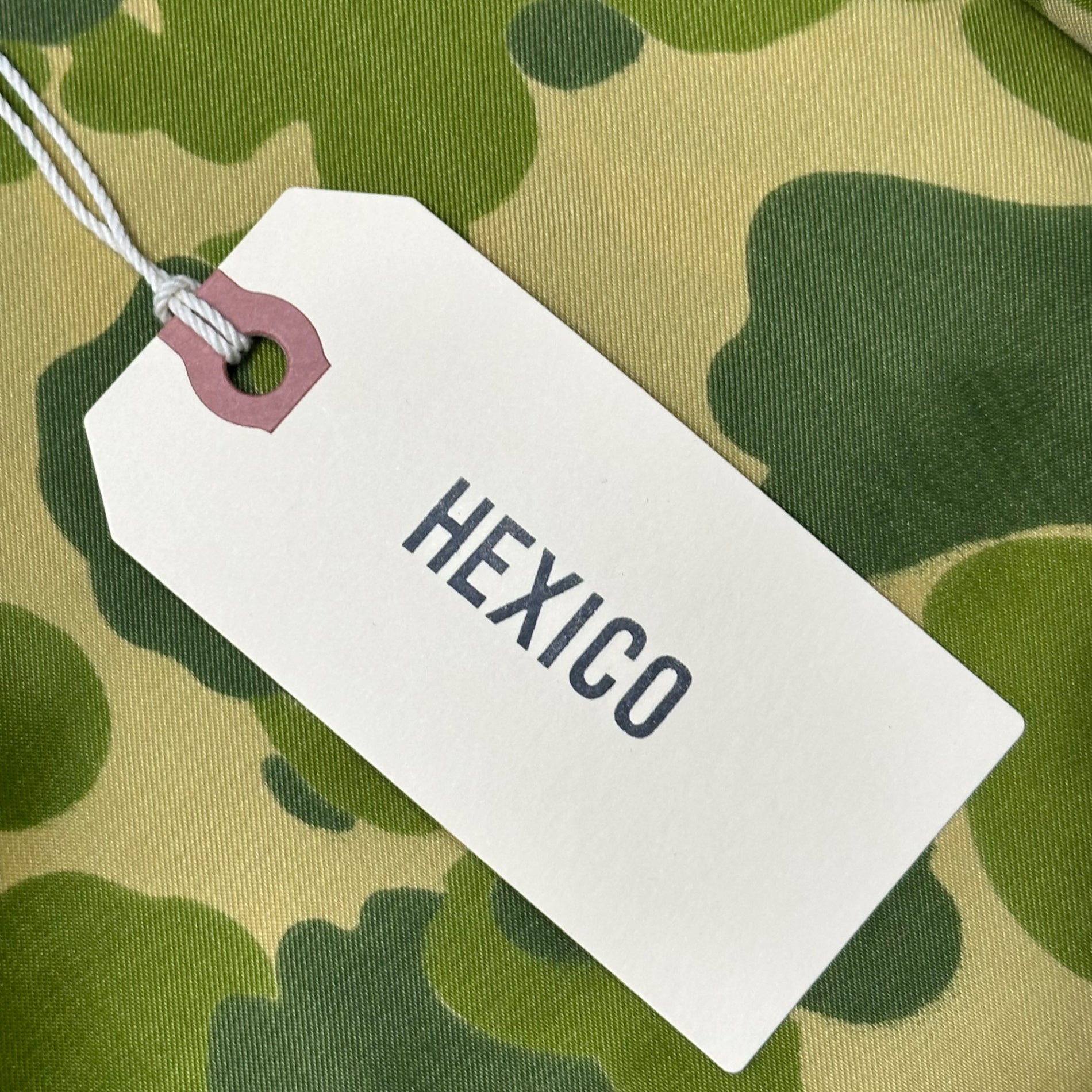 HEXICO(ヘキシコ) FORT Exclusive Coach Jacket EX. ”1950s US Military Duck Hunter Camo Parachute” フォート限定 コーチジャケット 1950年代 アメリカ軍 ダック ハンター カモフラージュ パラシュート STYLE：7003 ONE SIZE ベージュ×カーキ 完売品