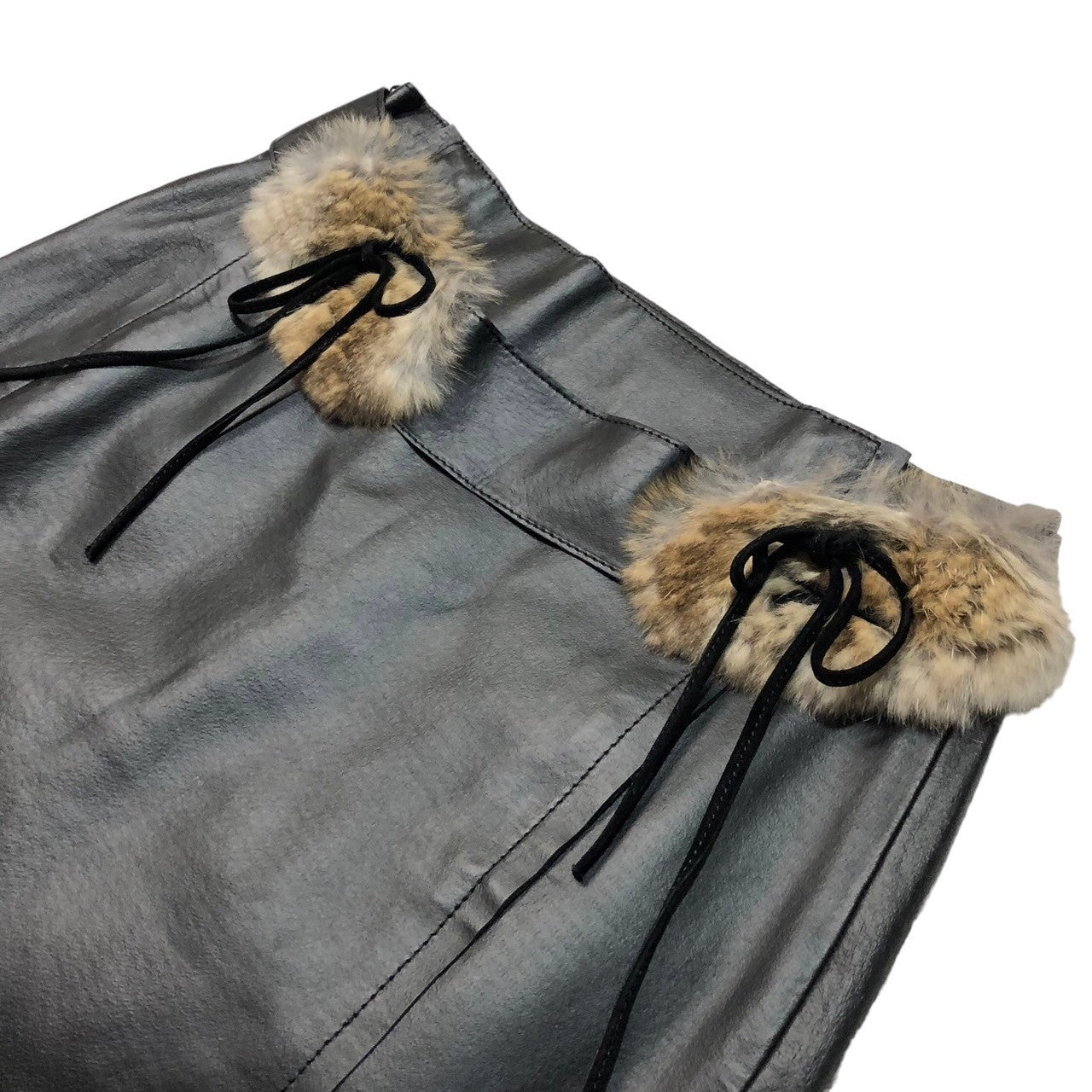 BURBERRY BLUE LABEL(バーバリーブルーレーベル) Real leather skirt with fur decoration ファー装飾 本革 スカート FLF19-611 38(M) ブラック×ベージュ