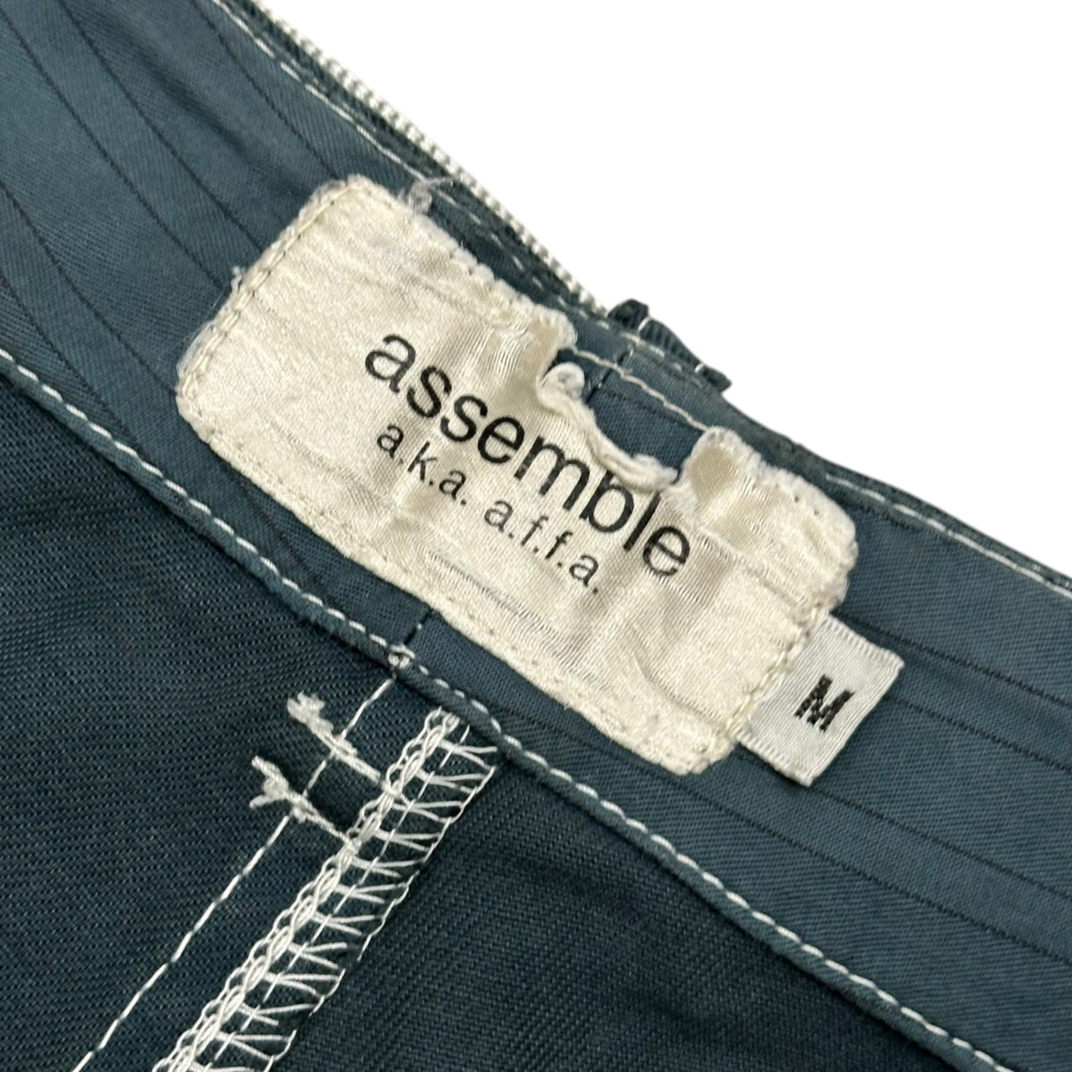 assemble a.k.a AFFA(アッセンブルエーケーエーエーエフエフエー) Distressed Belted Bondage Pants ダメージ加工 ベルテッド ボンテージ パンツ AFH4502-1 M ネイビー