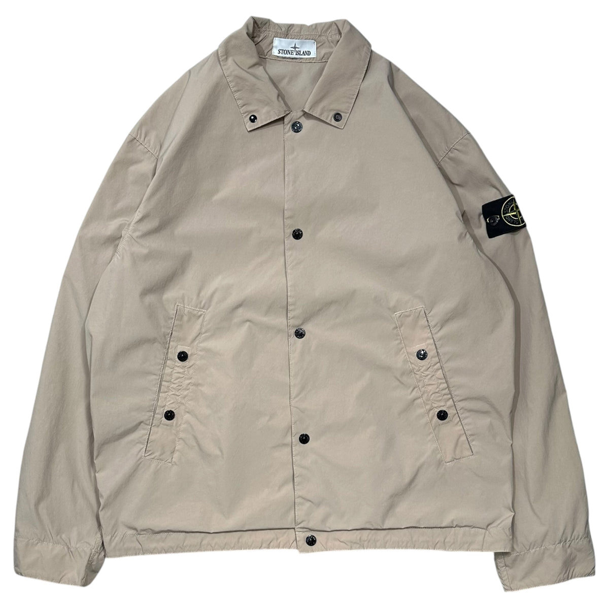 STONE ISLAND(ストーンアイランド) 2025SS LIGHT COMPACT TOUCH POLY-TC Coach Jacket コーチ ジャケット L1S154100041 M ベージュ