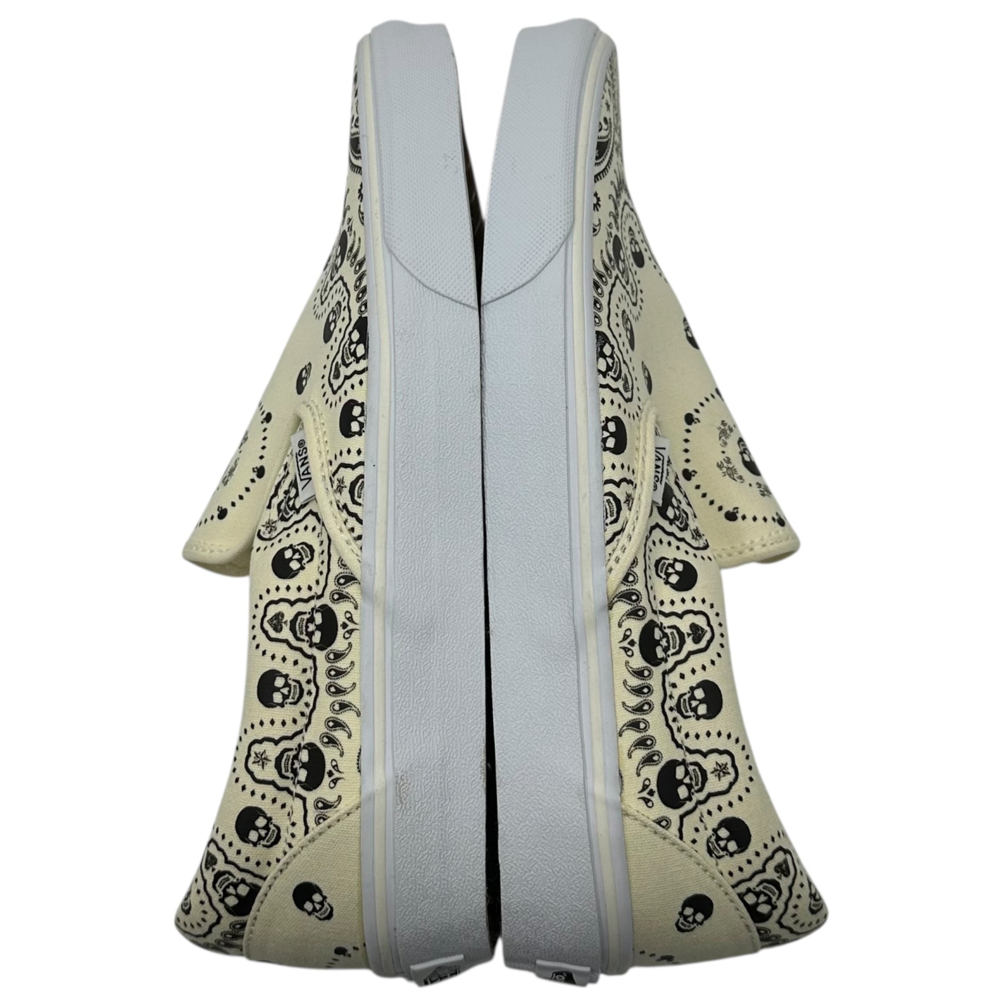 VANS(バンズ) LASSIC SLIP-ON クラシック スリッポン ドクロ ペイズリー VN0A33TB42S 26.5cm ホワイト スニーカー