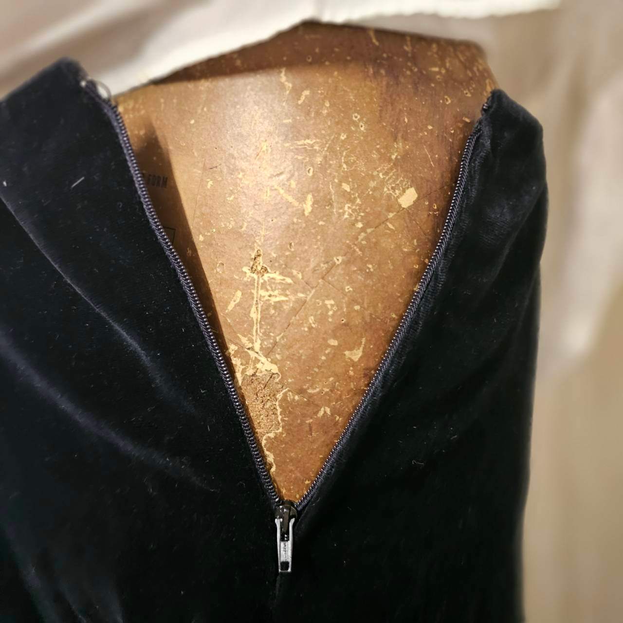 Euro vintage(ヨーロッパヴィンテージ) France black straight long skirt ベロア ロング タイトスカート S~ ブラック