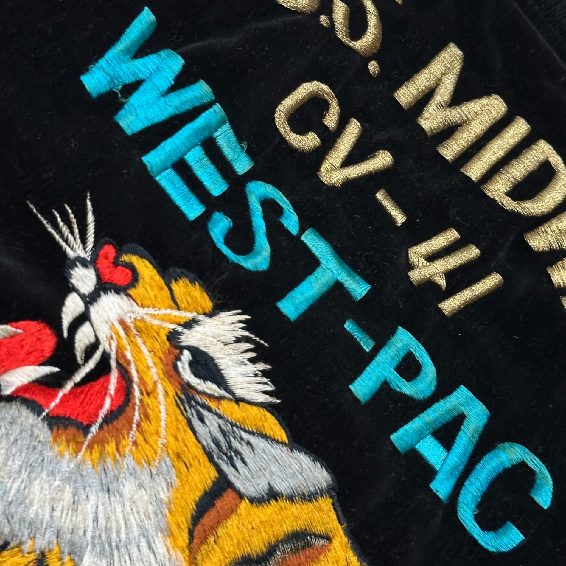 VINTAGE(ヴィンテージ) 1980's~1990’s ”U.S.S. MIDWAY CV-41” Souvenir Jacket 別珍 スーベニア ジャケット L ブラック×ライトグレー 80年代～90年代 ヴィンテージ YKKジップ 横須賀