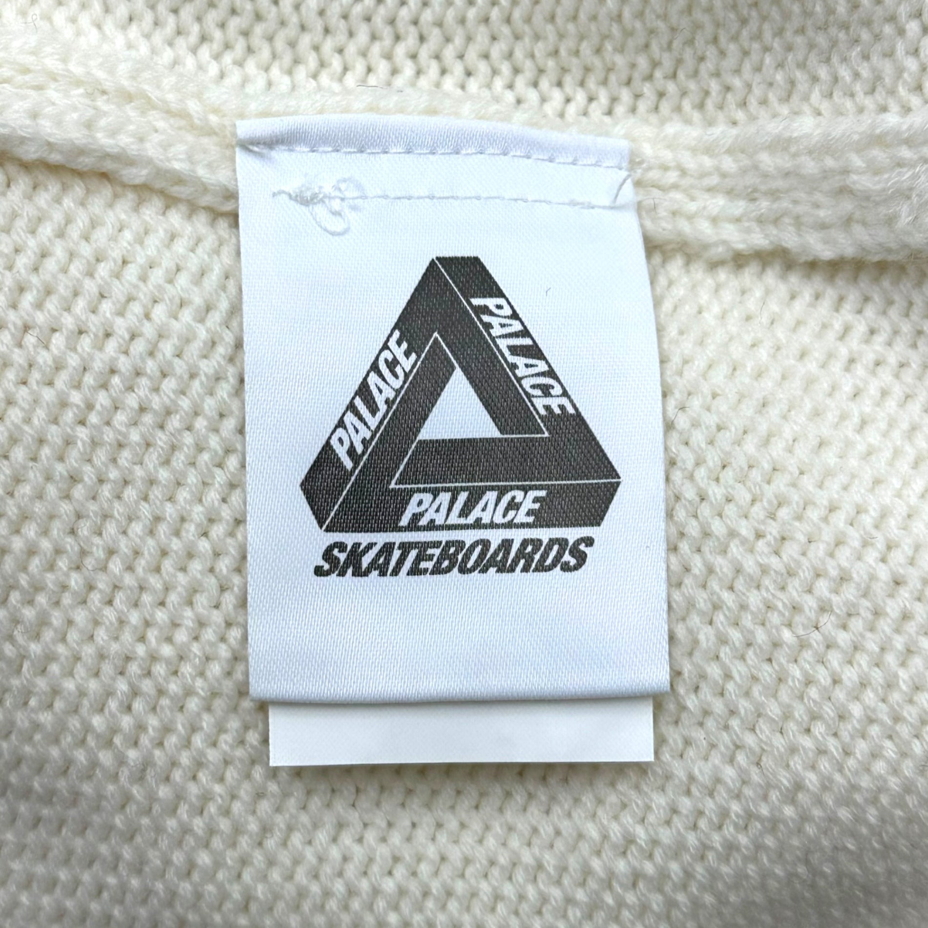 Palace(パレス) 23SS Temptation Knit 天使 ロゴ ニット M アイボリー
