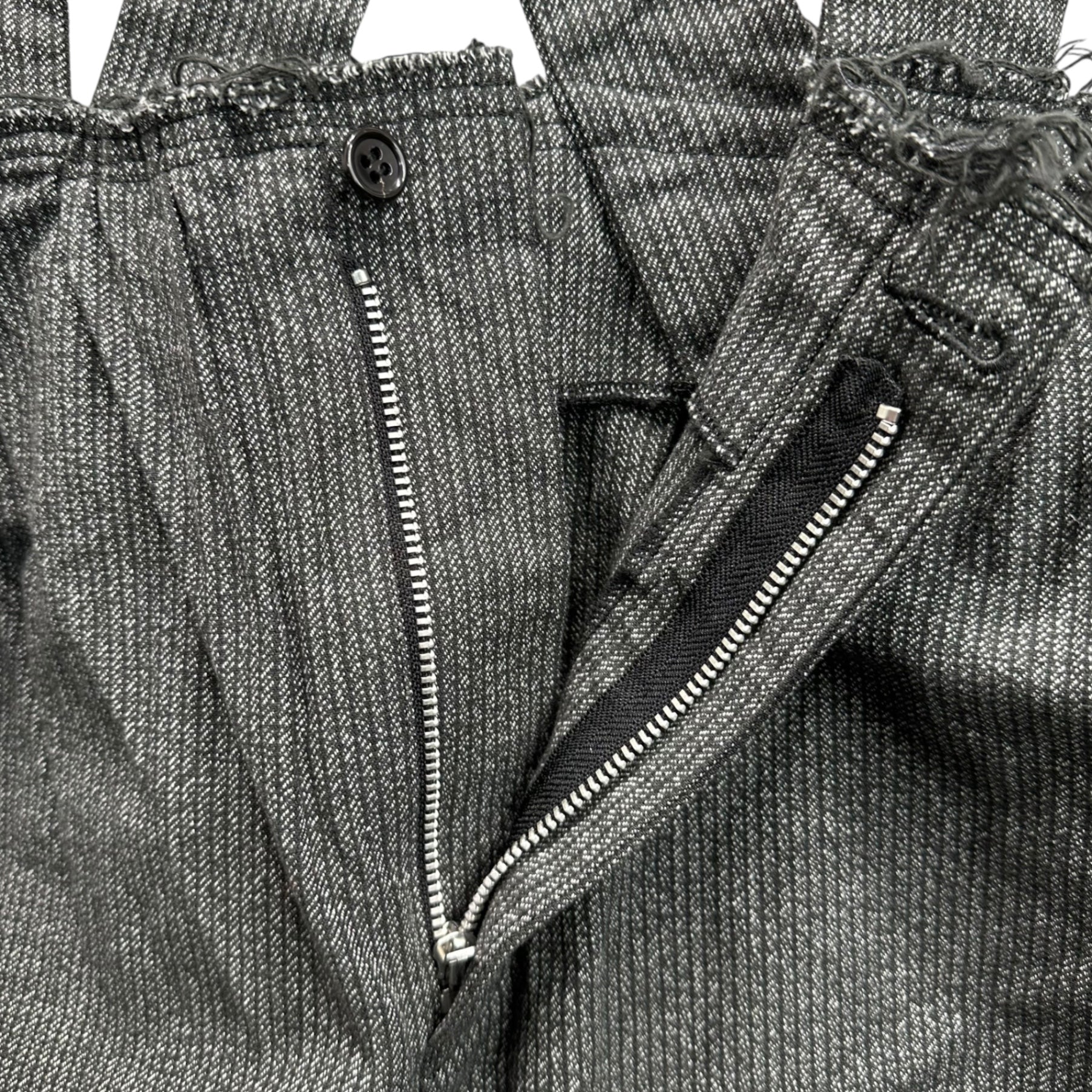 BLACK COMME des GARCONS(ブラックコムデギャルソン) 16SS Striped All-Over Print Hanging Wide Shorts ストライプ 総柄 吊り ワイド ショーツ ハーフパンツ 1Q-P005 XS グレー×ブラック AD2015