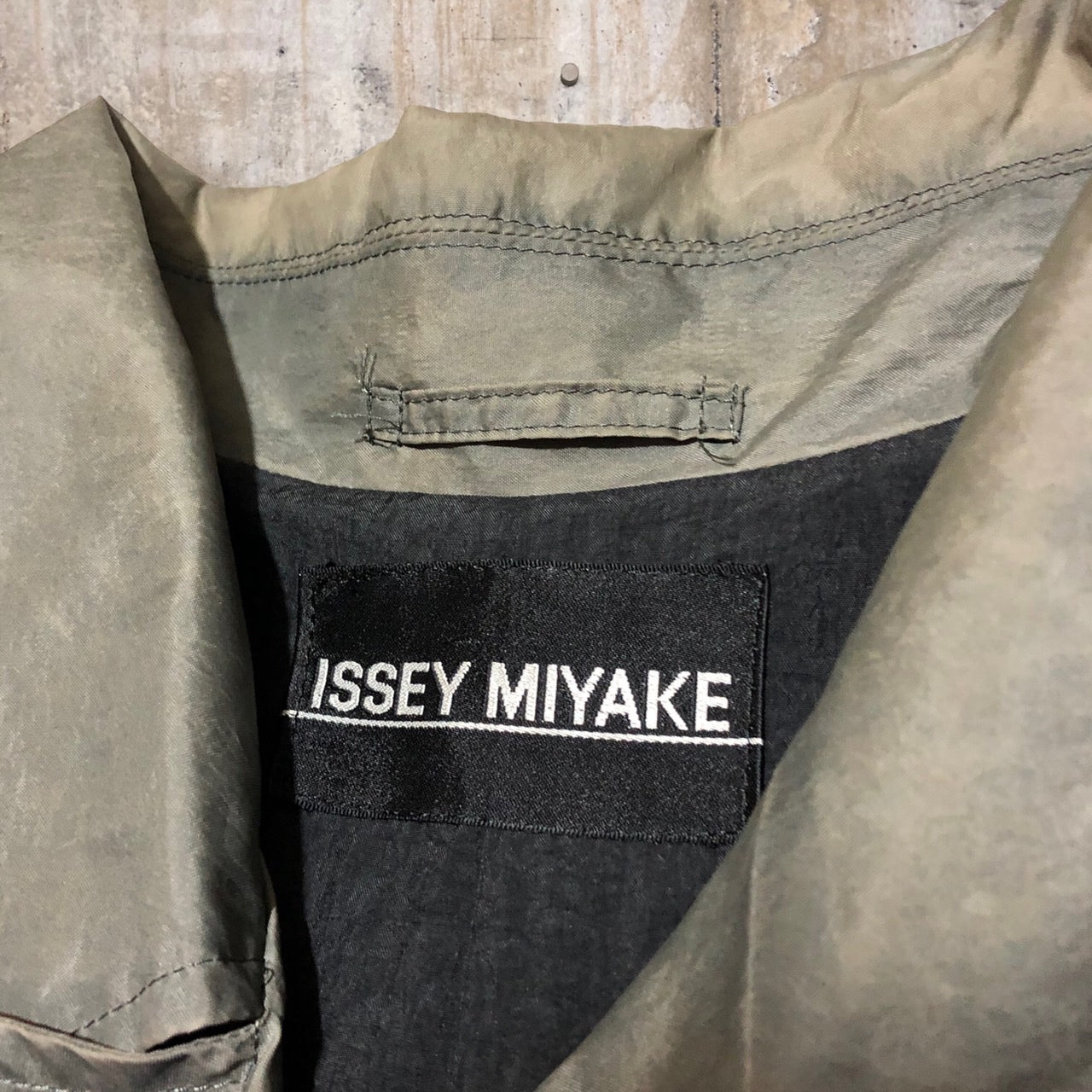 ISSEY MIYAKE(イッセイミヤケ) 04'sオーバーサイズナイロントレンチコート ME43-FA019 M グレー