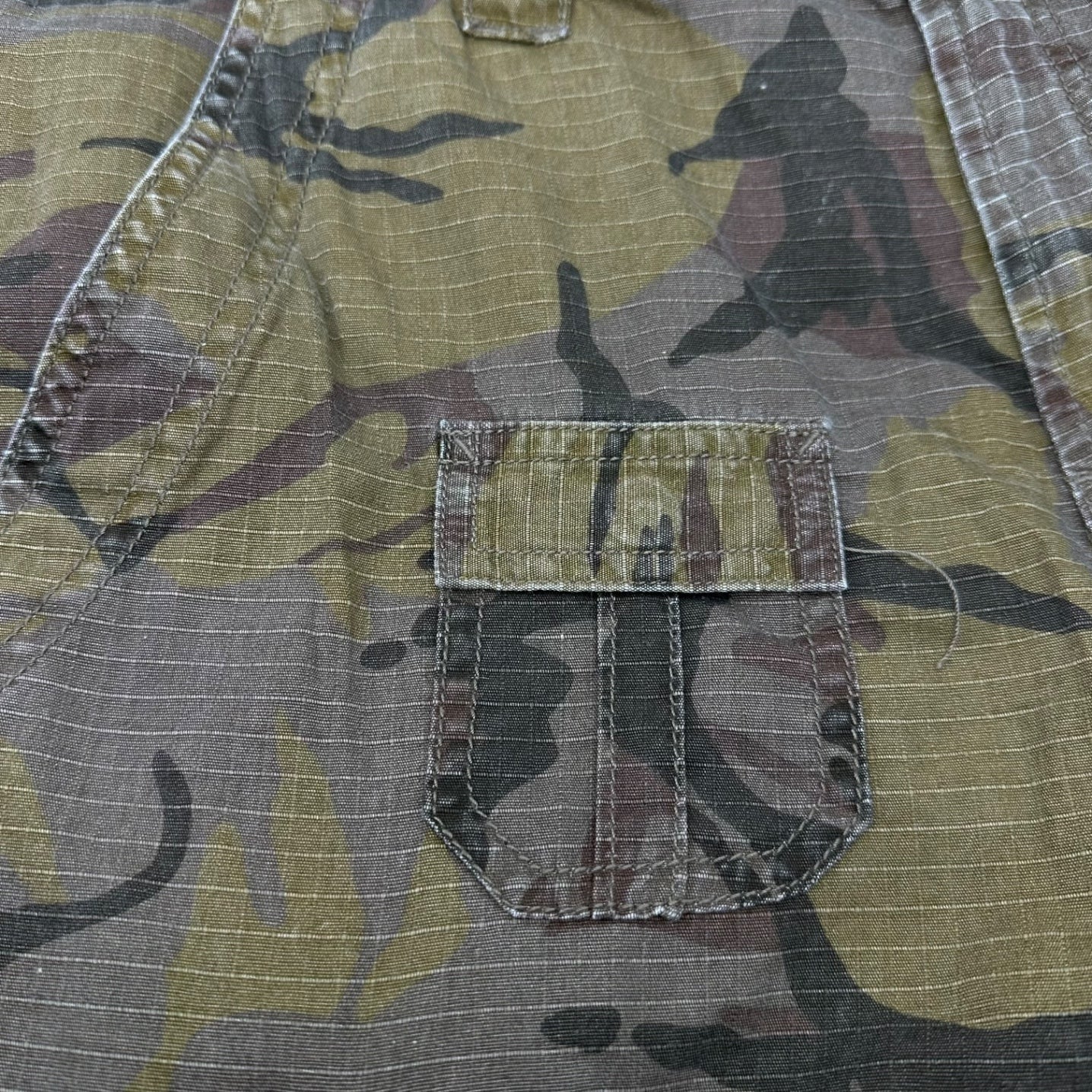 Calvin Klein Jeans(カルバンクラインジーンズ) 00's 7/10 Length Camouflage Damaged Cargo Pants 7分丈 カモフラ ダメージ加工 カーゴ パンツ 32 カーキ Y2K 平成