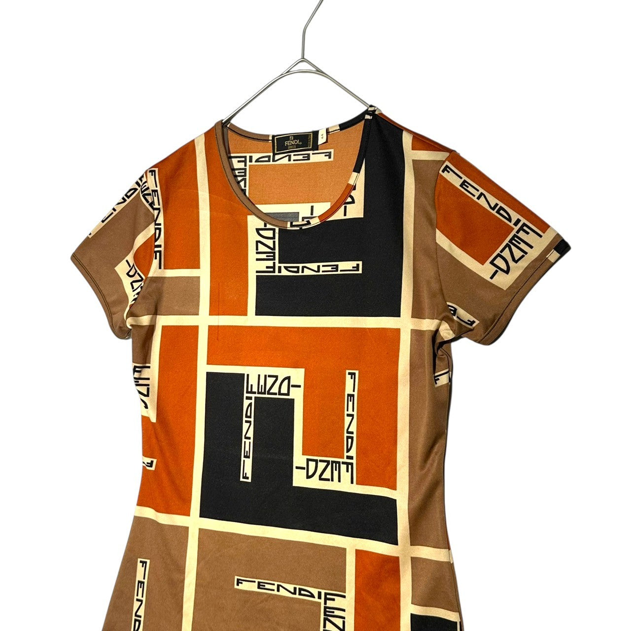 FENDI(フェンディ) Geometric Logo French Sleeve Cut and Sewn 幾何学 ロゴ フレンチ スリーブ カットソー 44(M程度) オレンジ×ブラック
