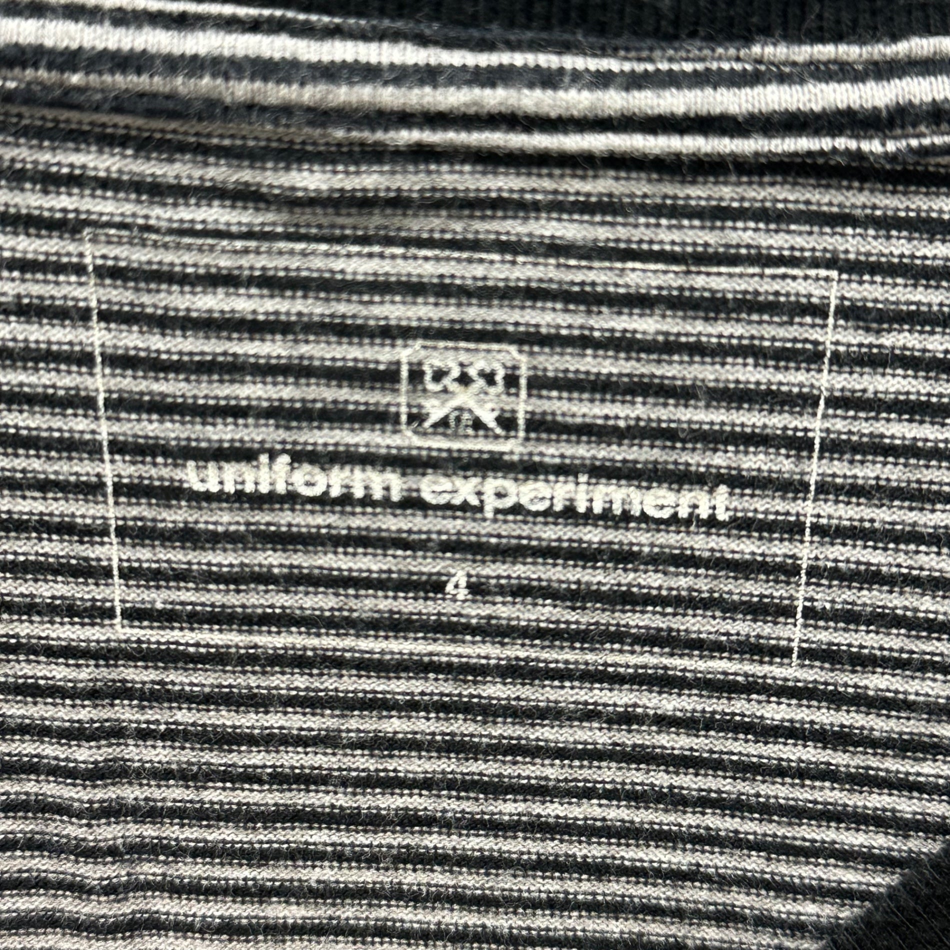 uniform experiment(ユニフォームエクスペリメント) Striped Pocket T-shirt ペンキ ボーダー ポケット Tシャツ UE-210063 4 ブラック×グレー