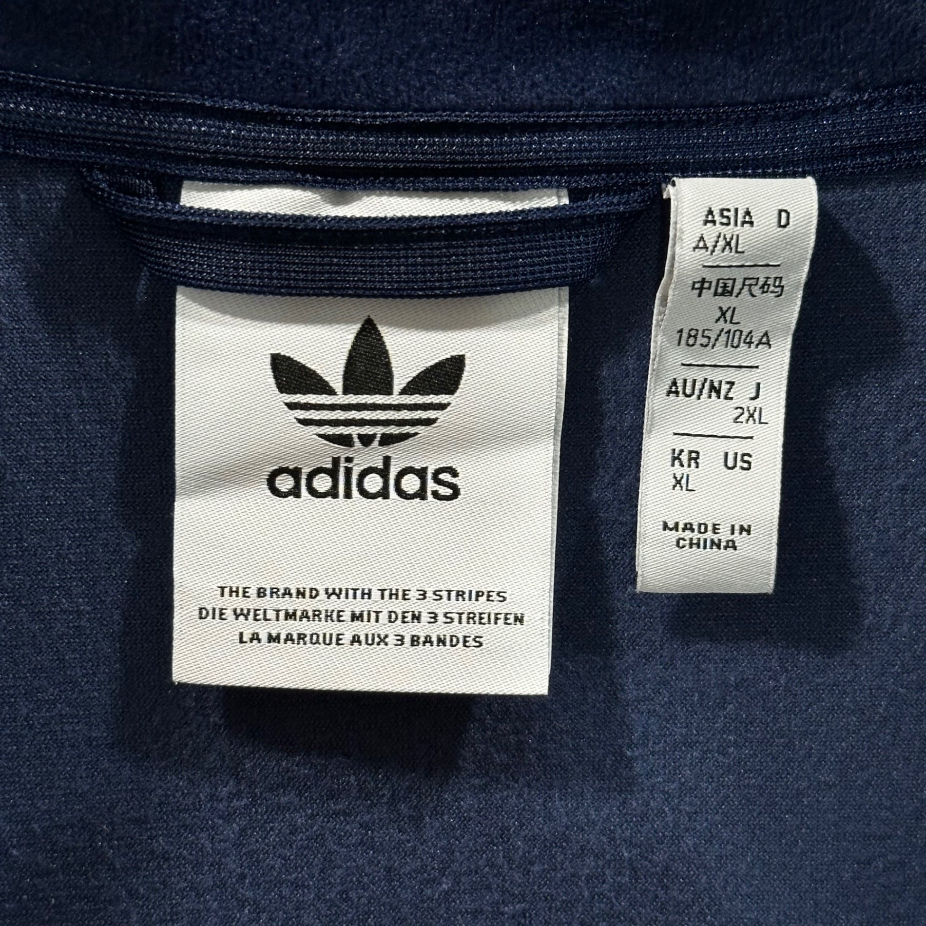 adidas(アディダス) CLASSIC VELOUR TRACKTOP NIGHT INDIGO クラシック ベロア トラック トップ JM2269 XL ネイビー ジャケット