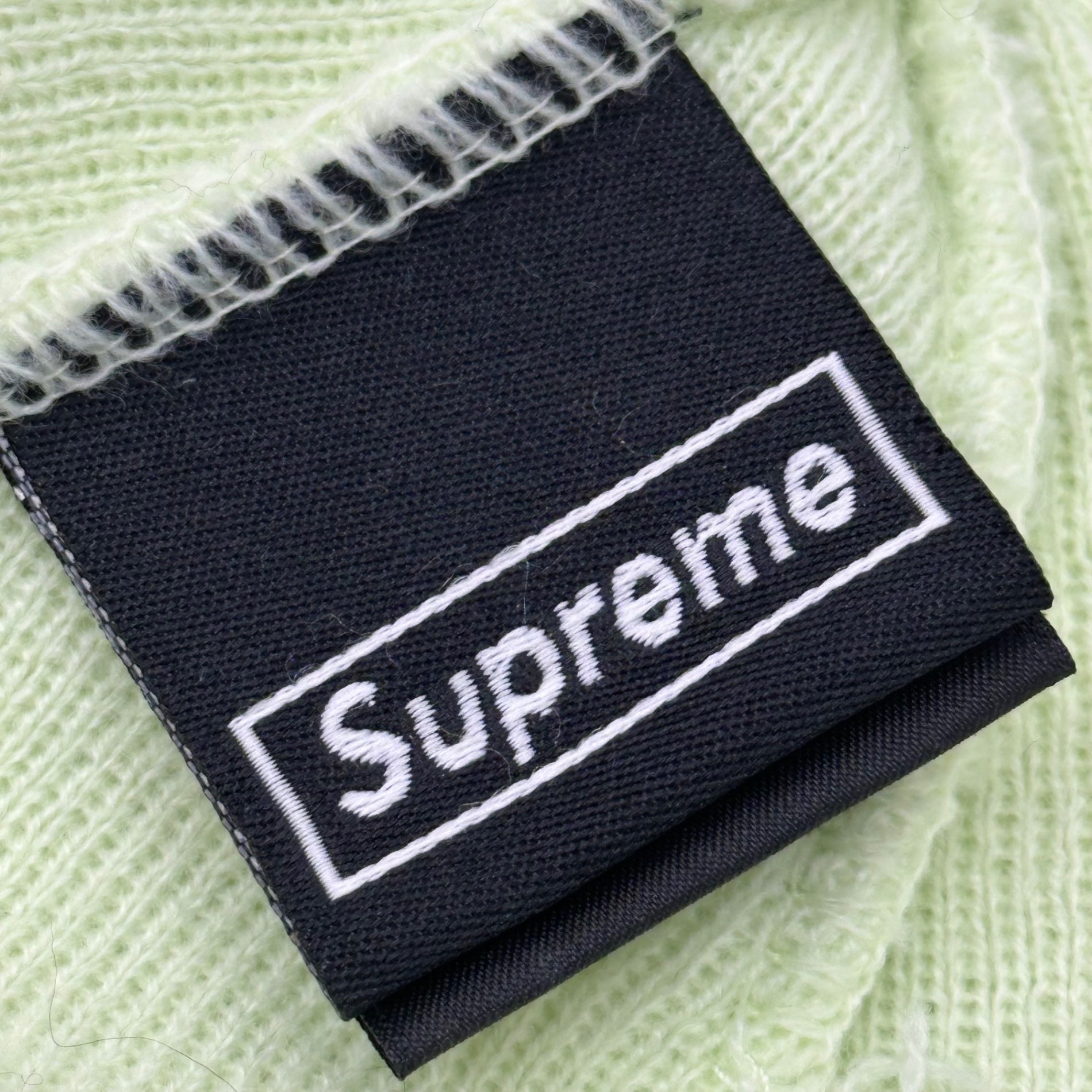SUPREME(シュプリーム) 17AW New Era Box Logo Beanie ニューエラ ボックスロゴ ビーニー ライトグリーン×ピンク 17FW ニット帽