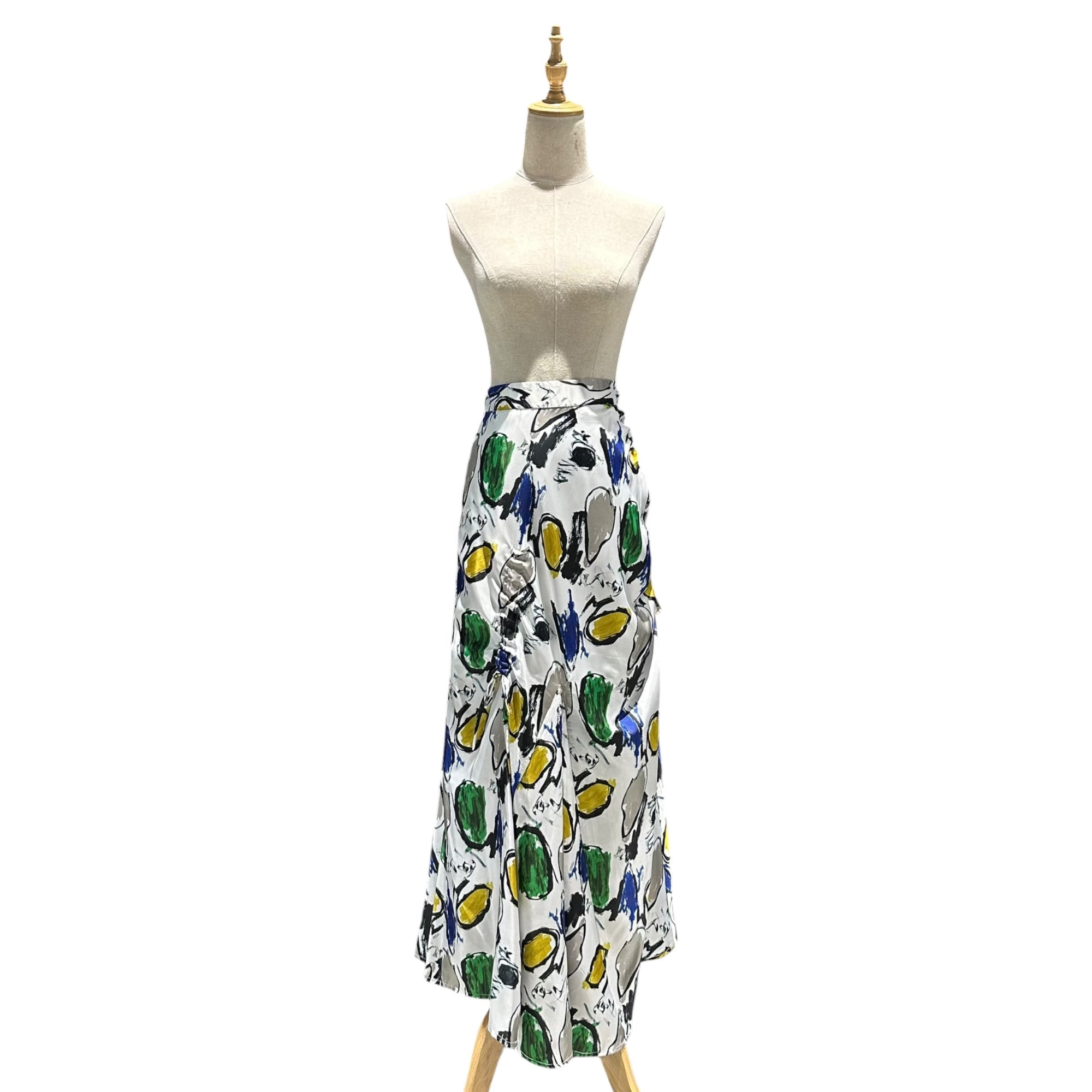 UN3D.(アンスリード) Skirt with ribbon decorative paint and graphic print リボン 装飾 ペイント グラフィック スカート 522140800001-01 38(M程度) ホワイト×マルチカラー