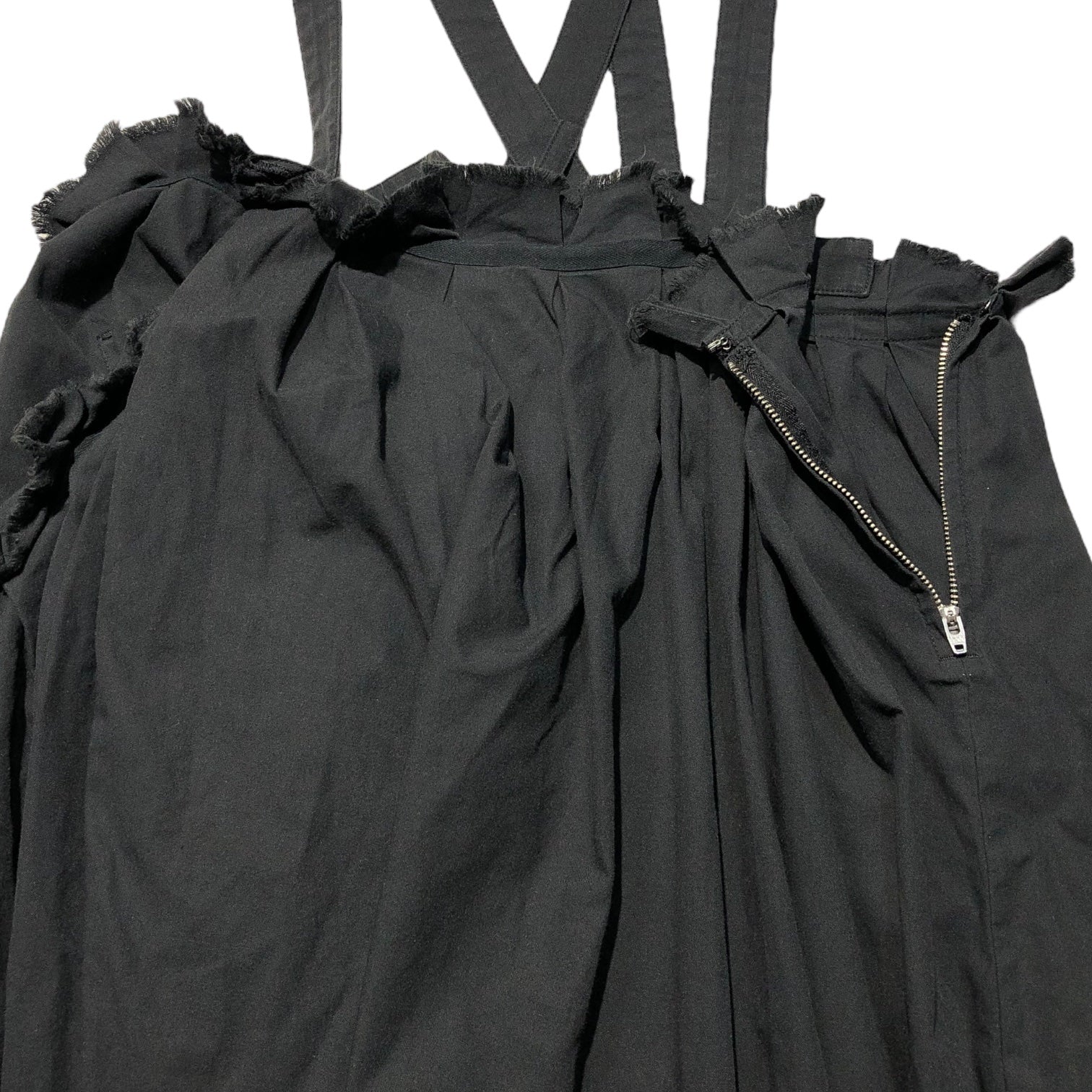 Y's(ワイズ) Raw-cut gathered jumper skirt 切りっぱなし ギャザー ジャンパー スカート YV-S09-009 2(M程度) ブラック サロペット