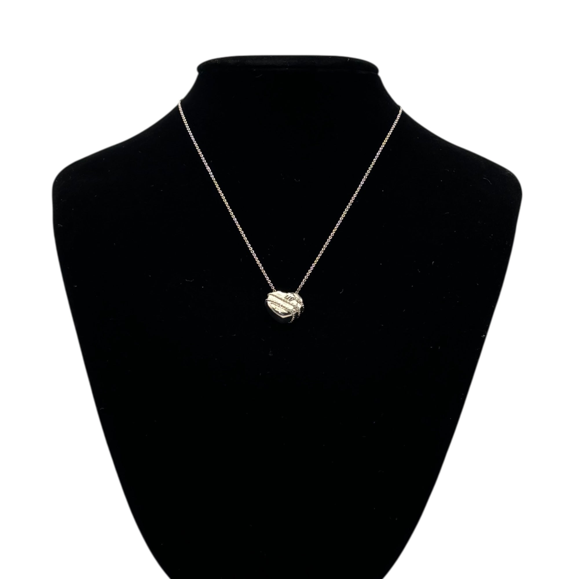 TIFFANY & CO.(ティファニー) Heart & Arrow Necklace ハート & アロー